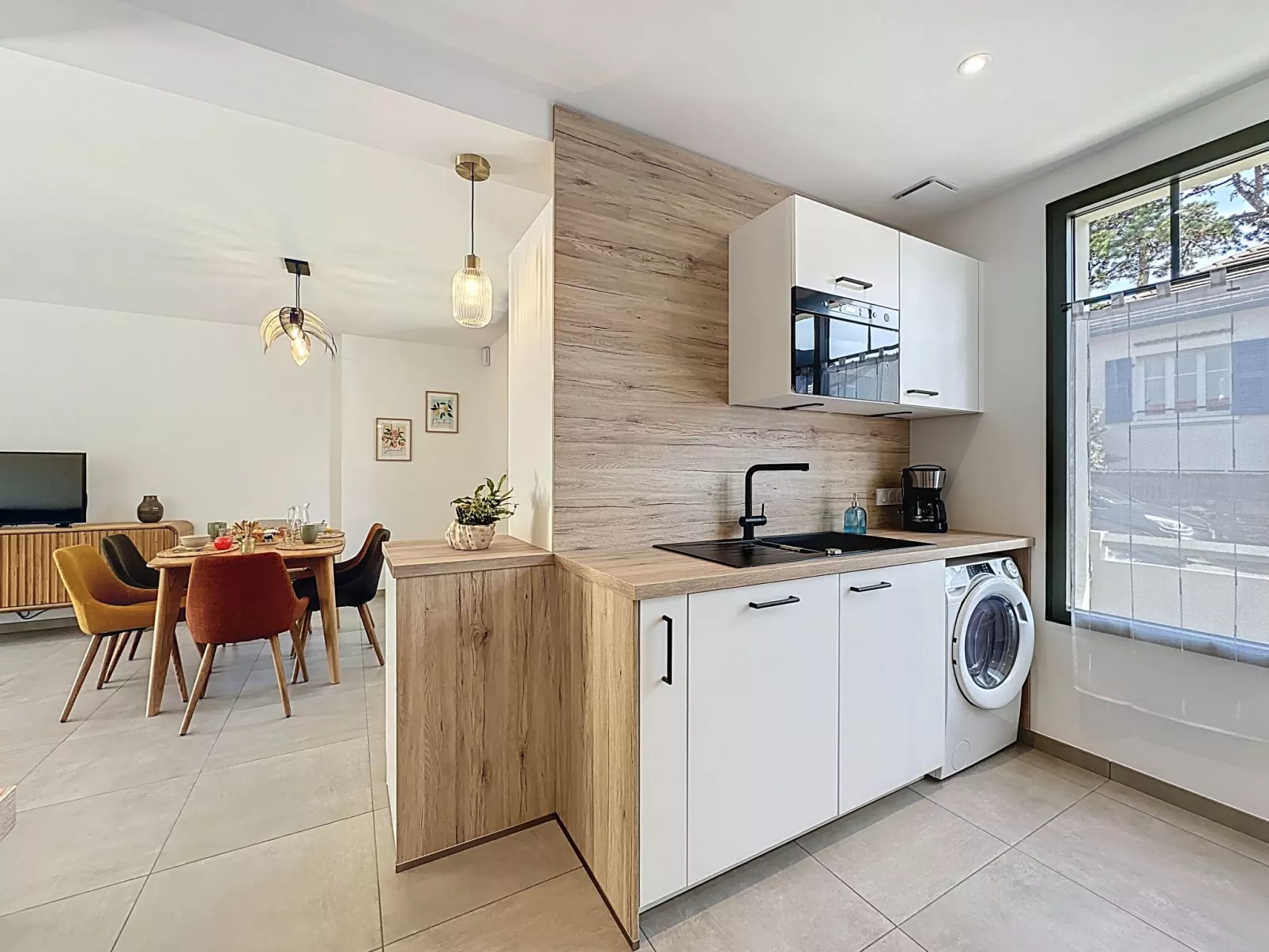 Les Musardises-Binnen