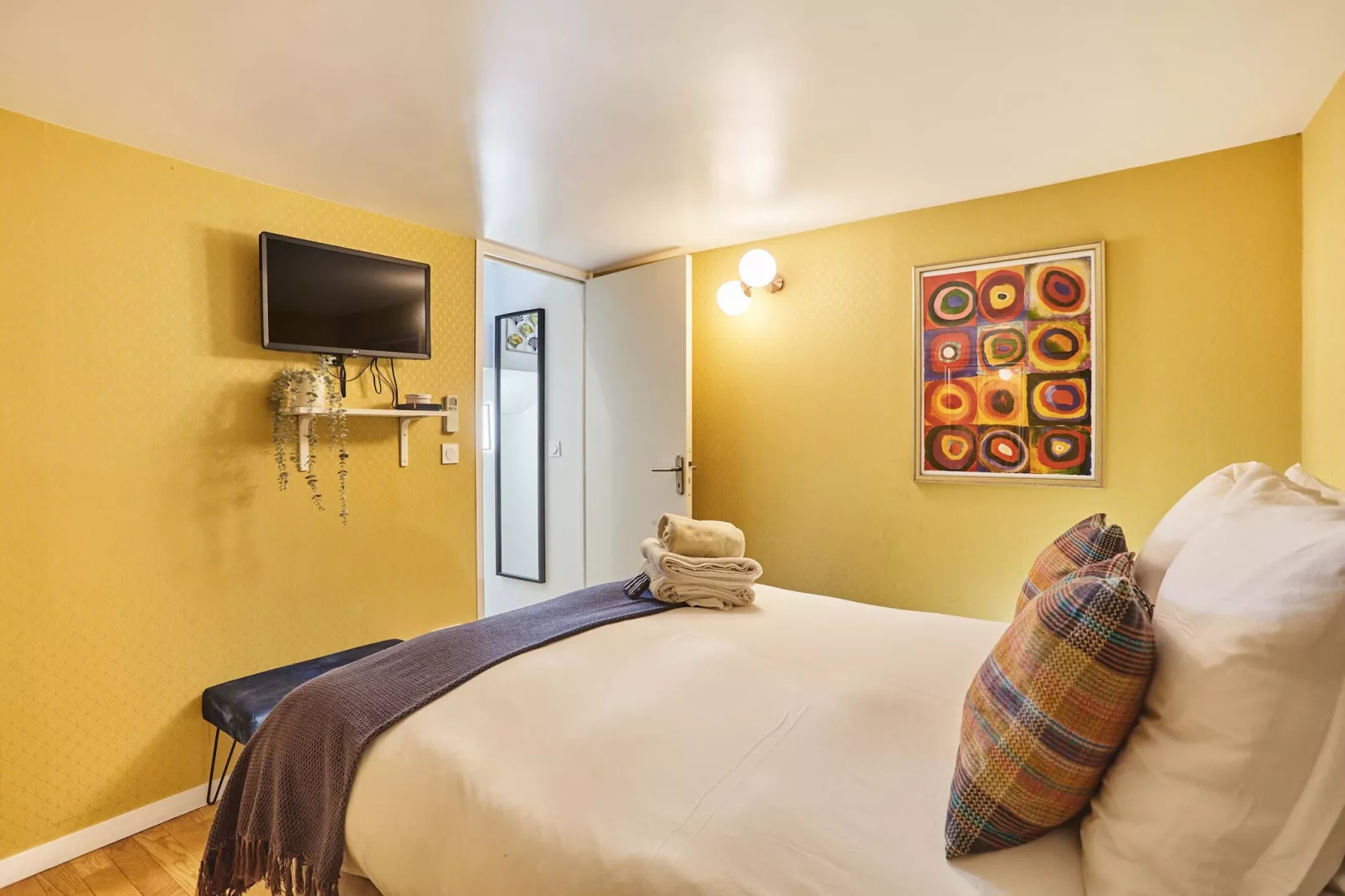 TEMPLE 5 NEW-Niet-getagd