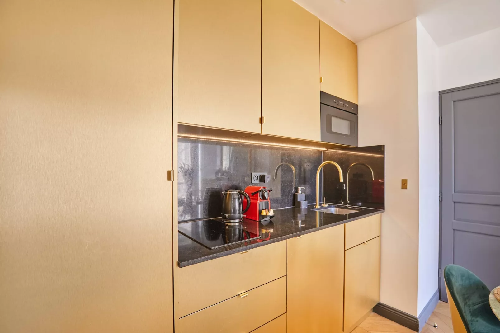 COLISEE B-Image-tags.