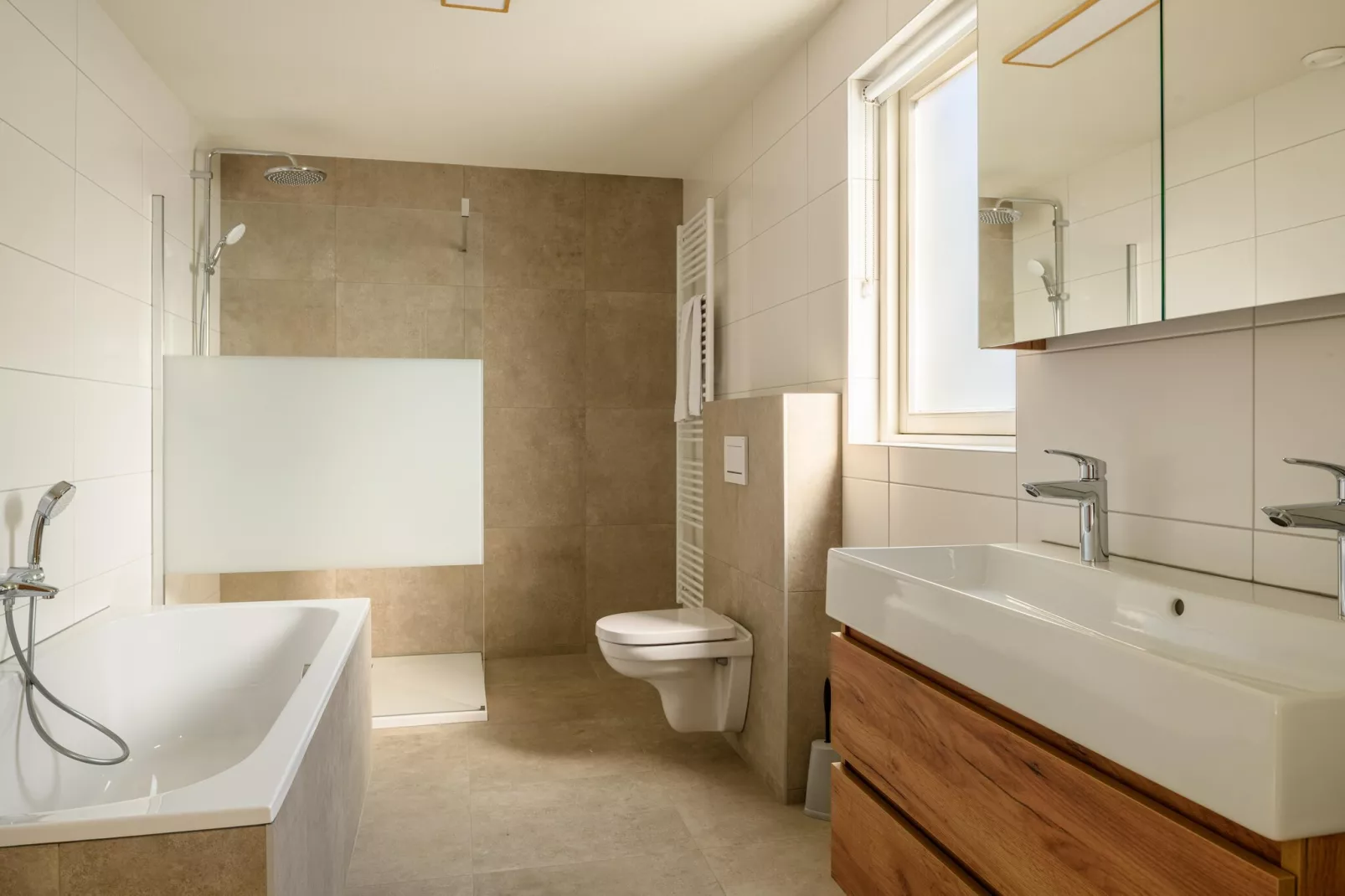 Parc Duc de Brabant 16-Badkamer