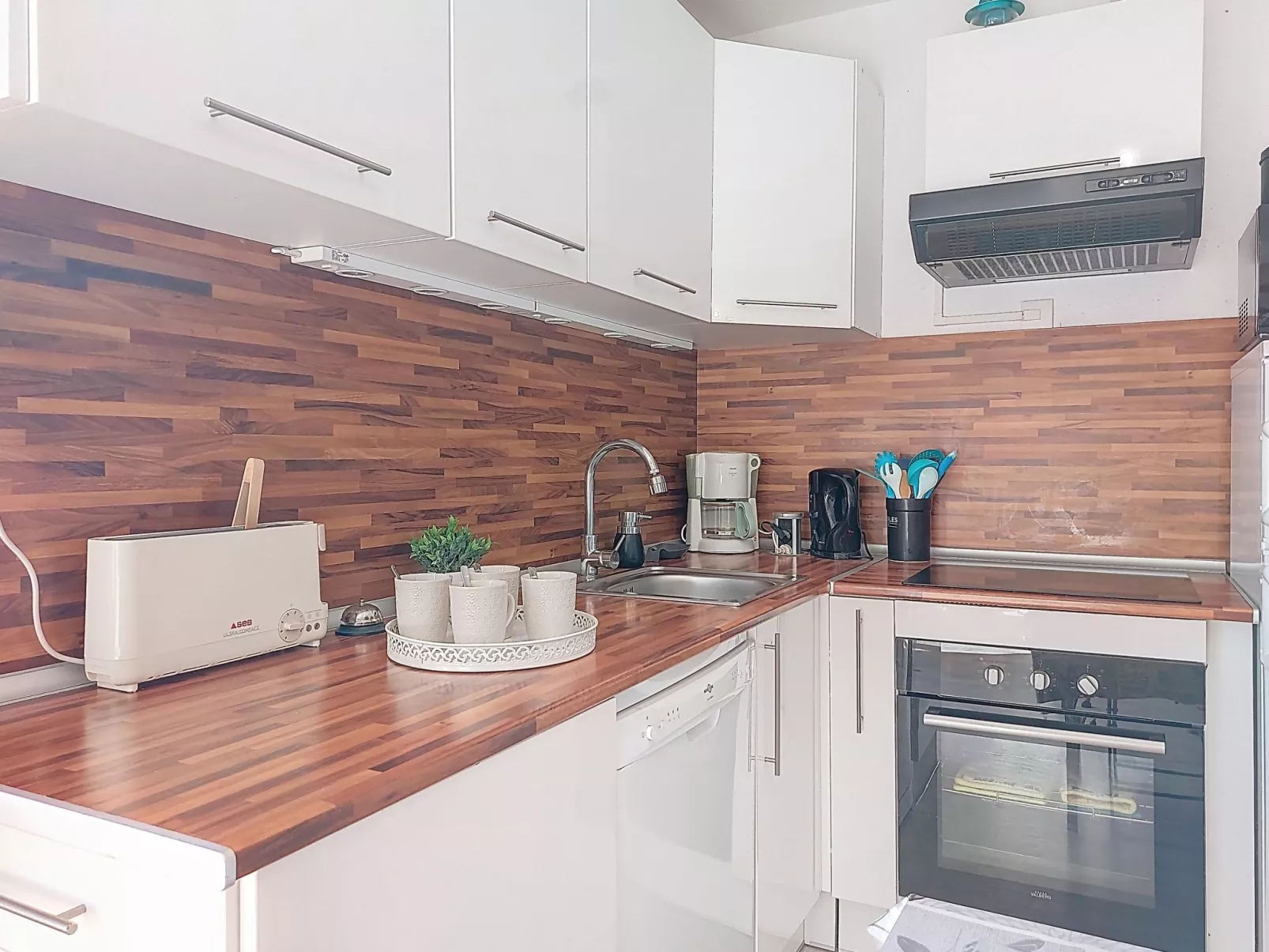 Les Supers Marines-Binnen