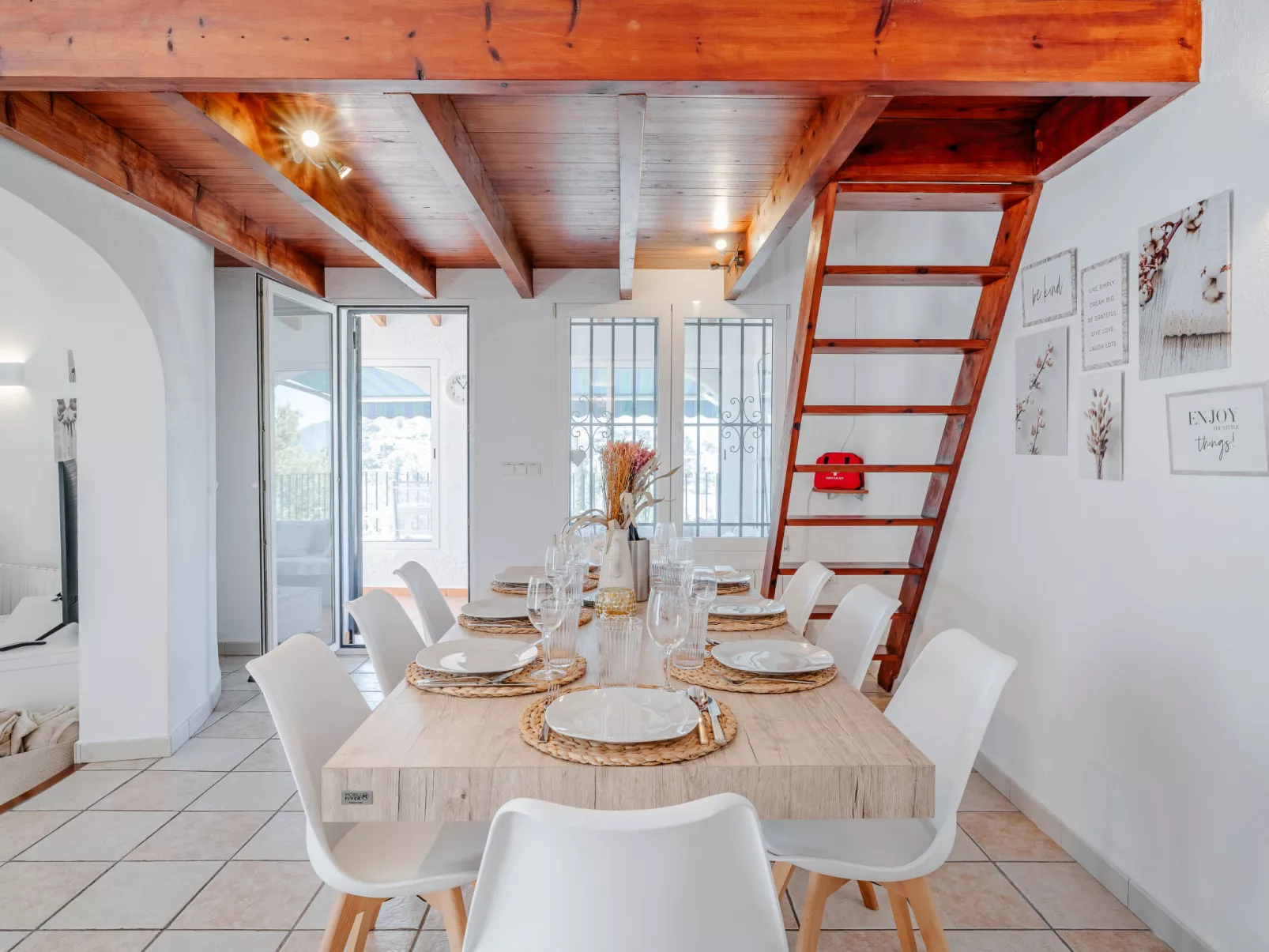 Villa Gran Vida-Binnen