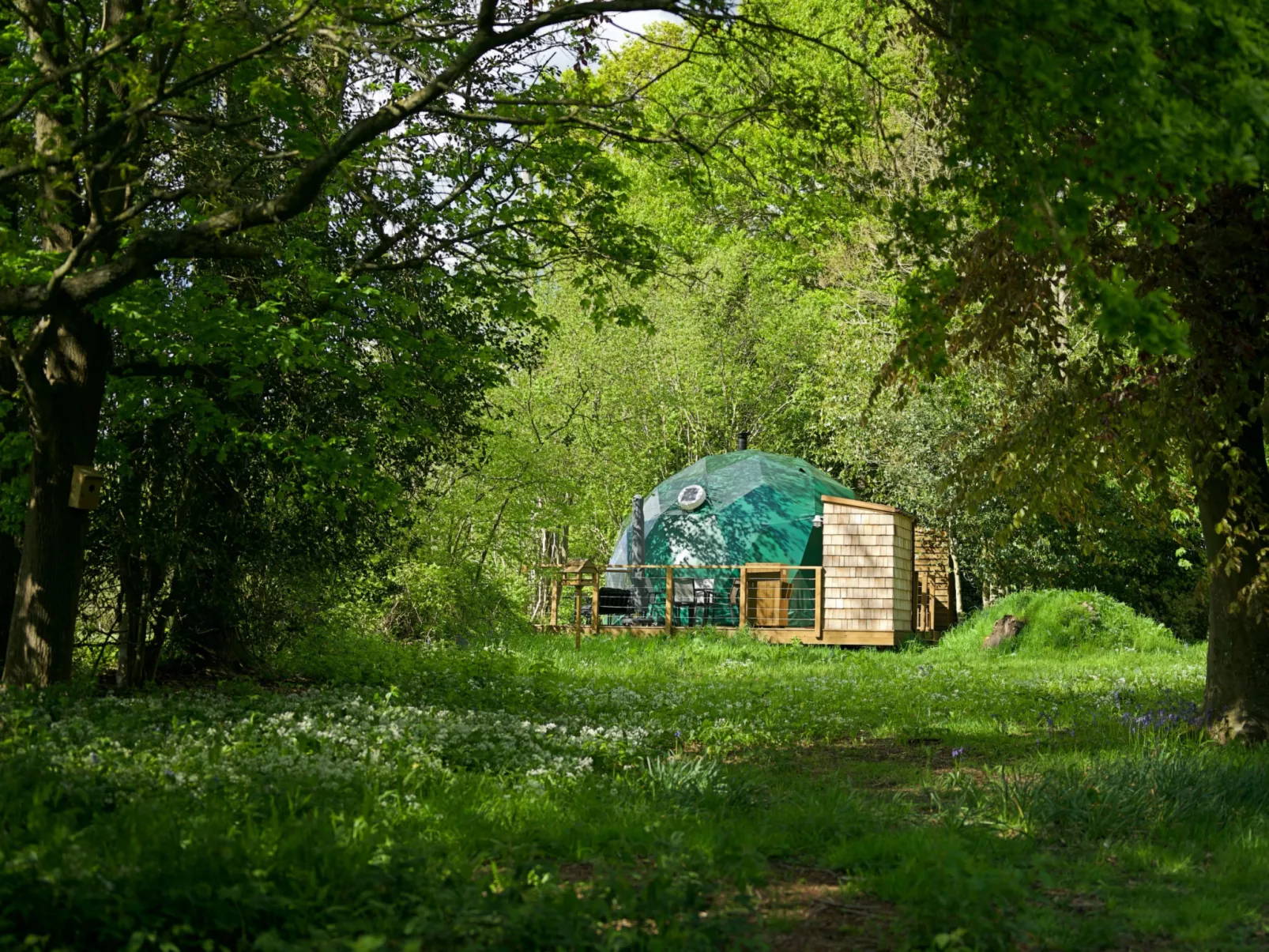 Hever Luxury Dome-Buiten