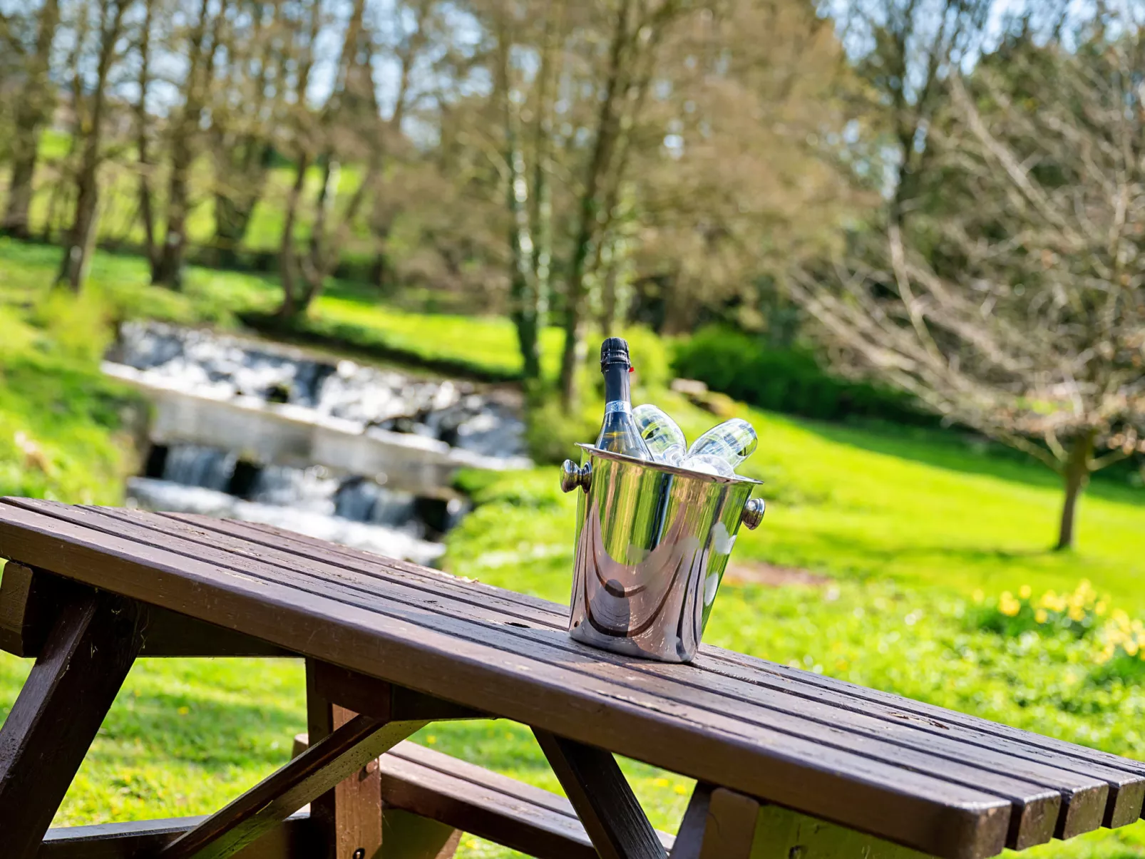 Mowbray Hall Apt-Buiten