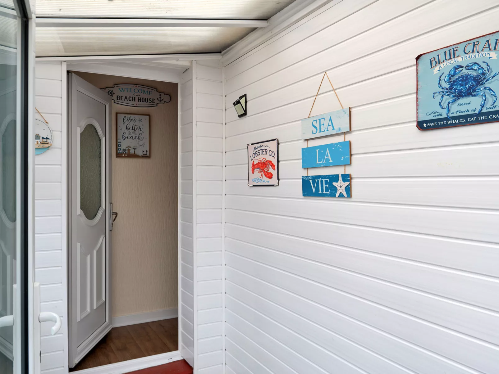 Llys Llewellyn-Binnen