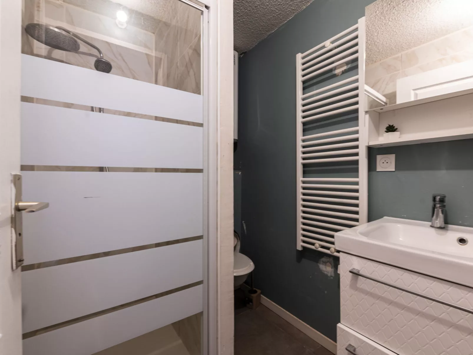 Les Narcisses-Binnen