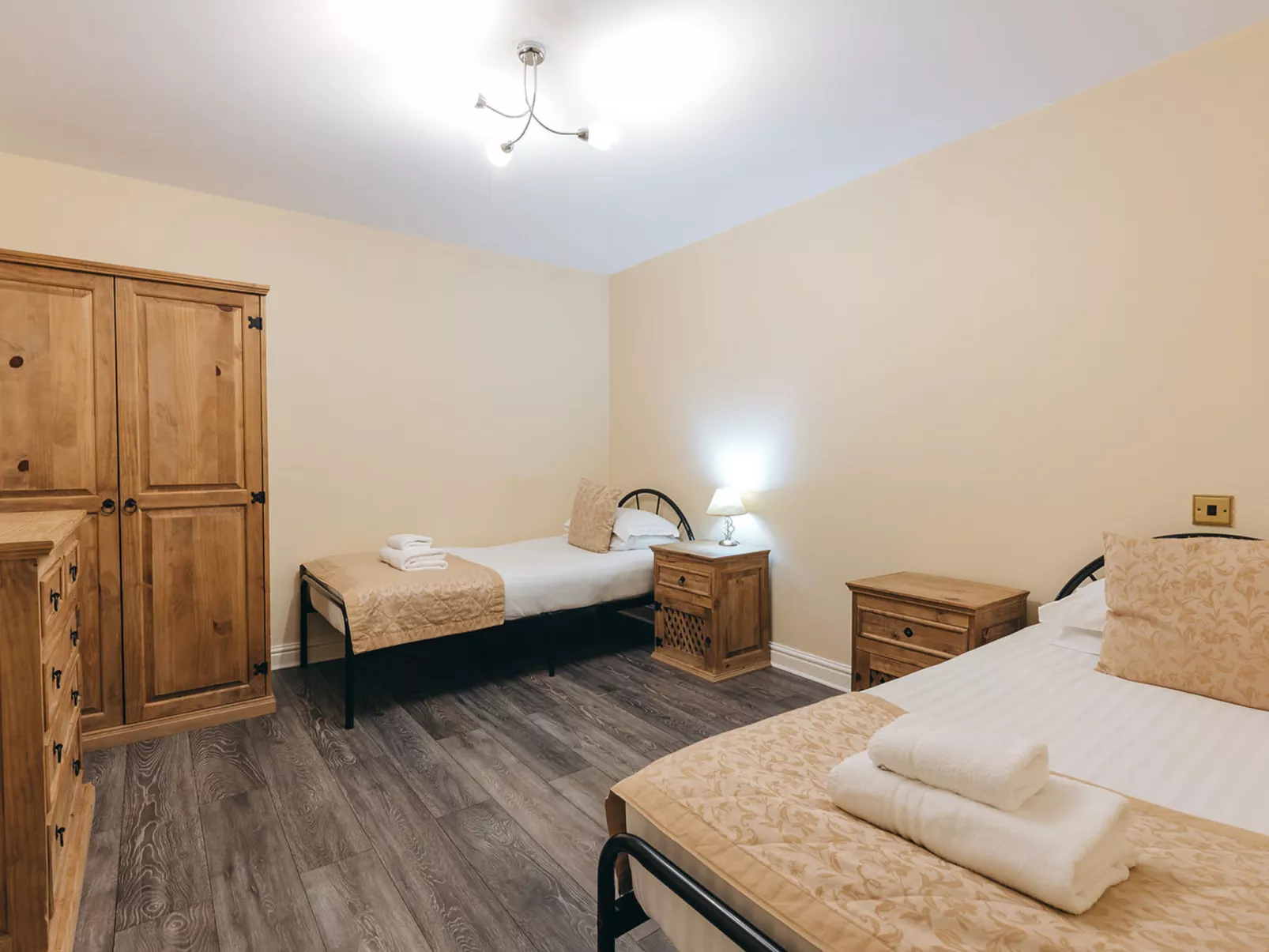 Netley Hall - Camelia-Binnen