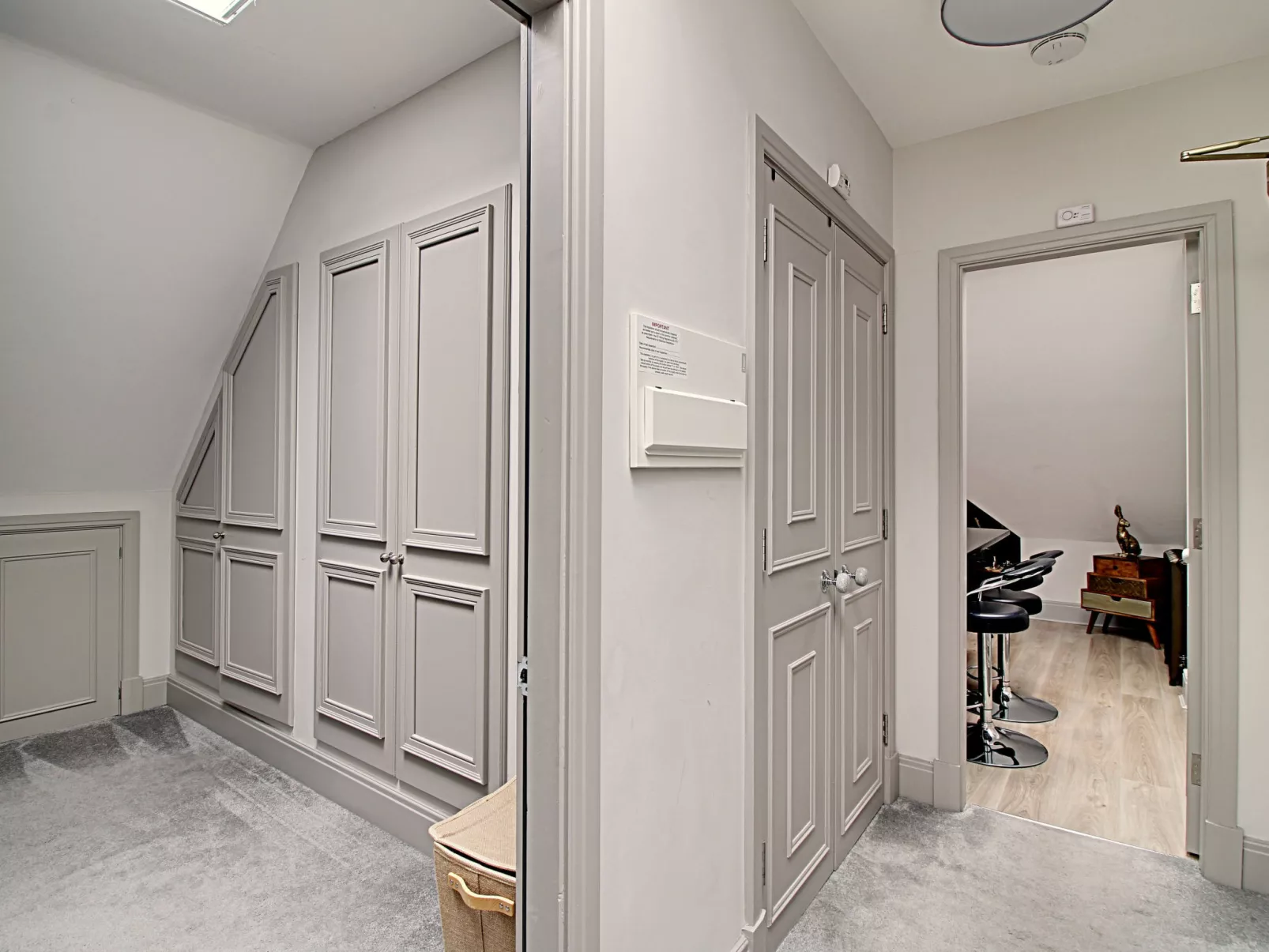 Highfield House-Binnen