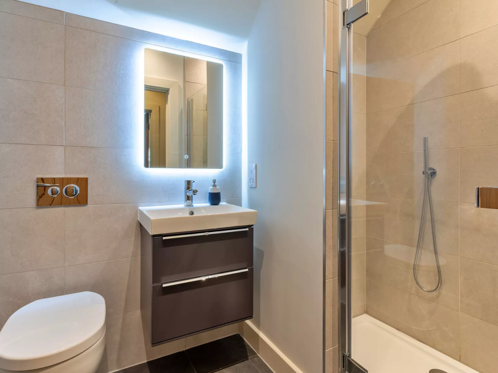 Acorn Cottage-Binnen