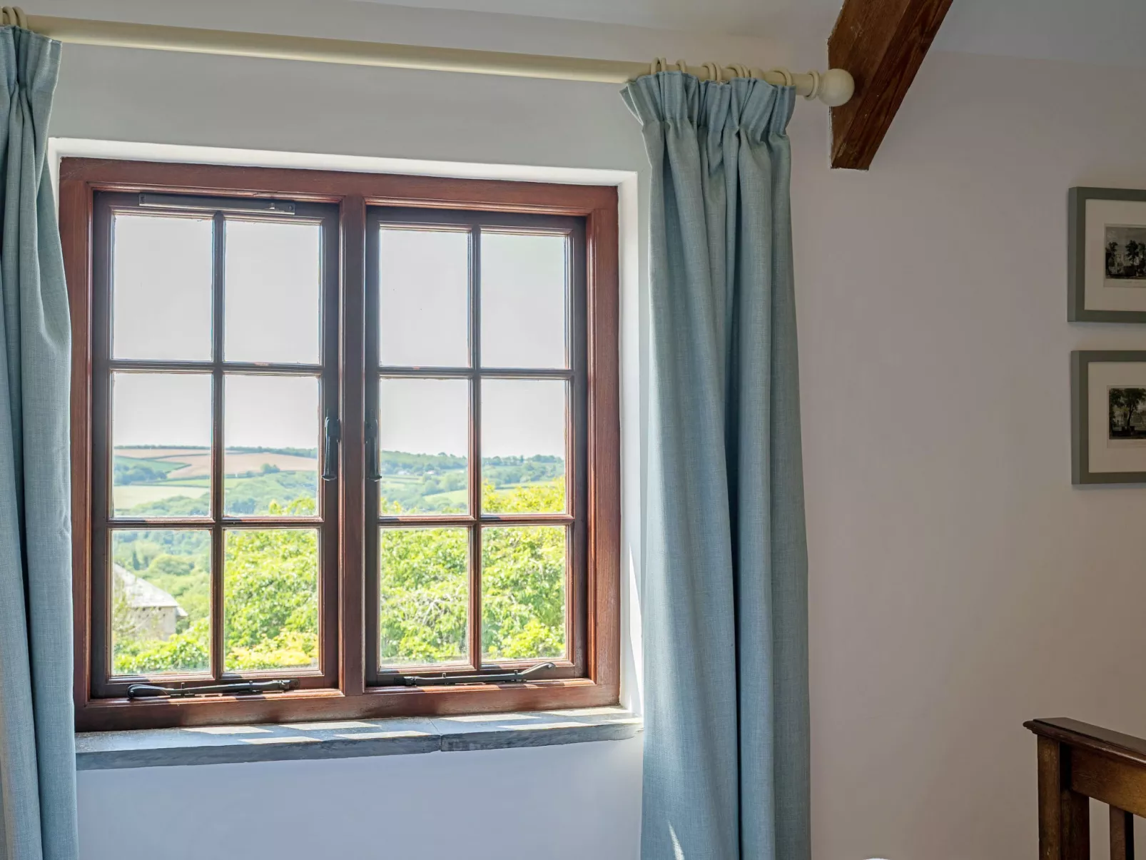 Demelza Cottage-Binnen