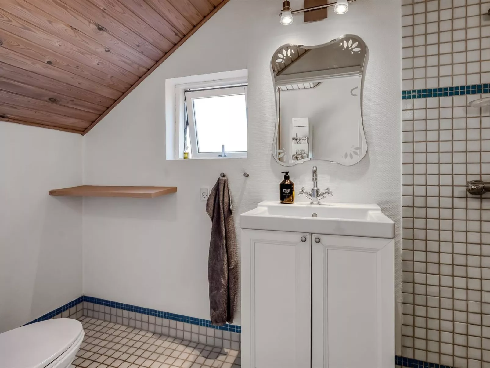 "Tede" - 1km from the sea-Binnen