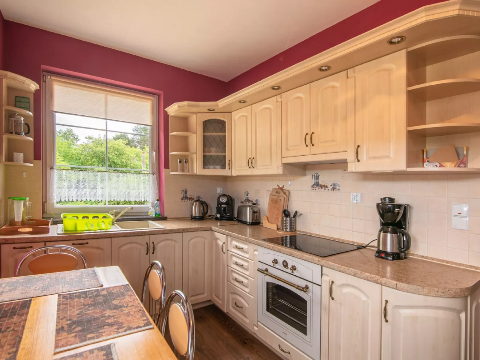 Villa von Valdi-Binnen