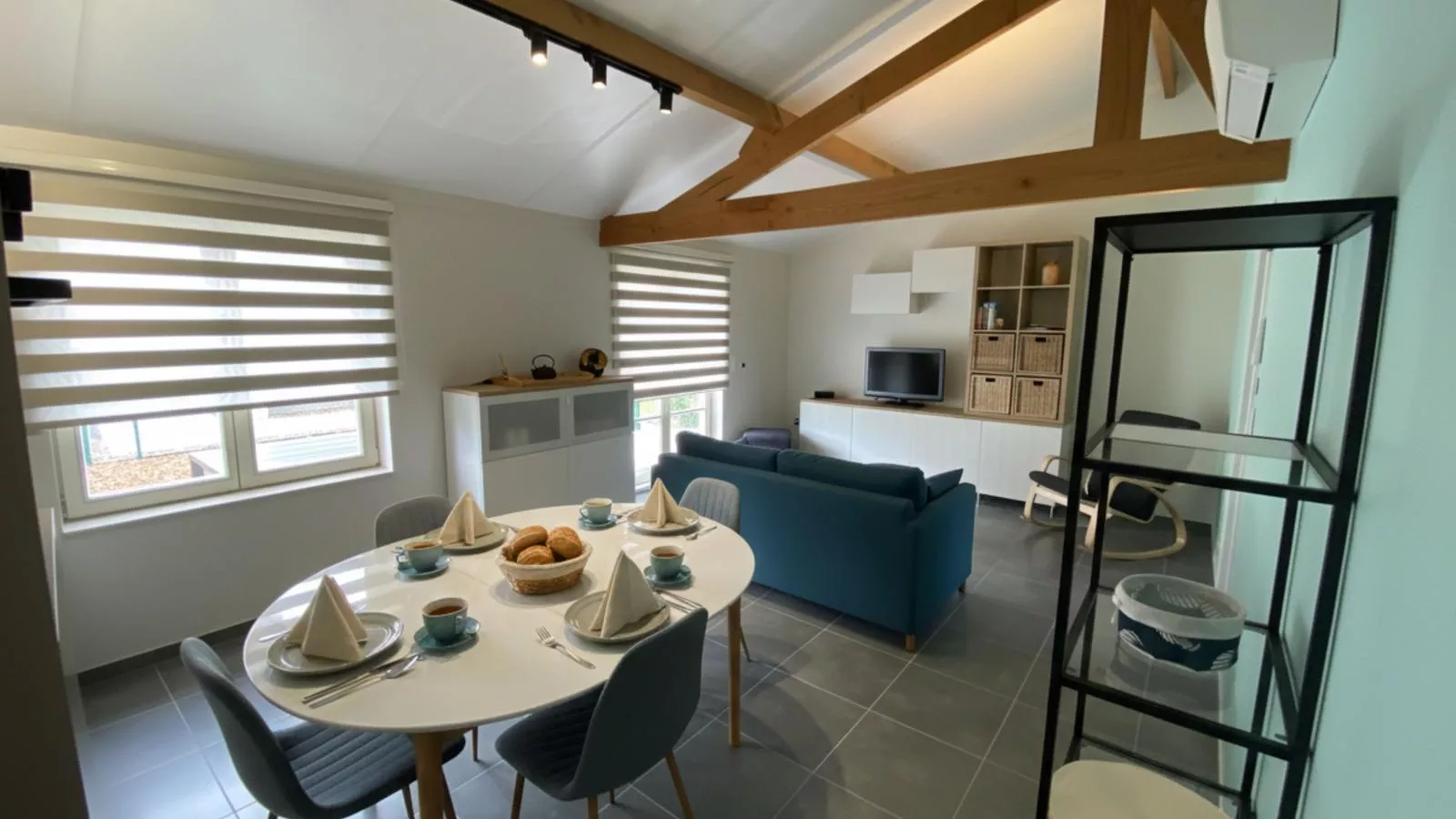 Westhinder I H93-Eetkamer