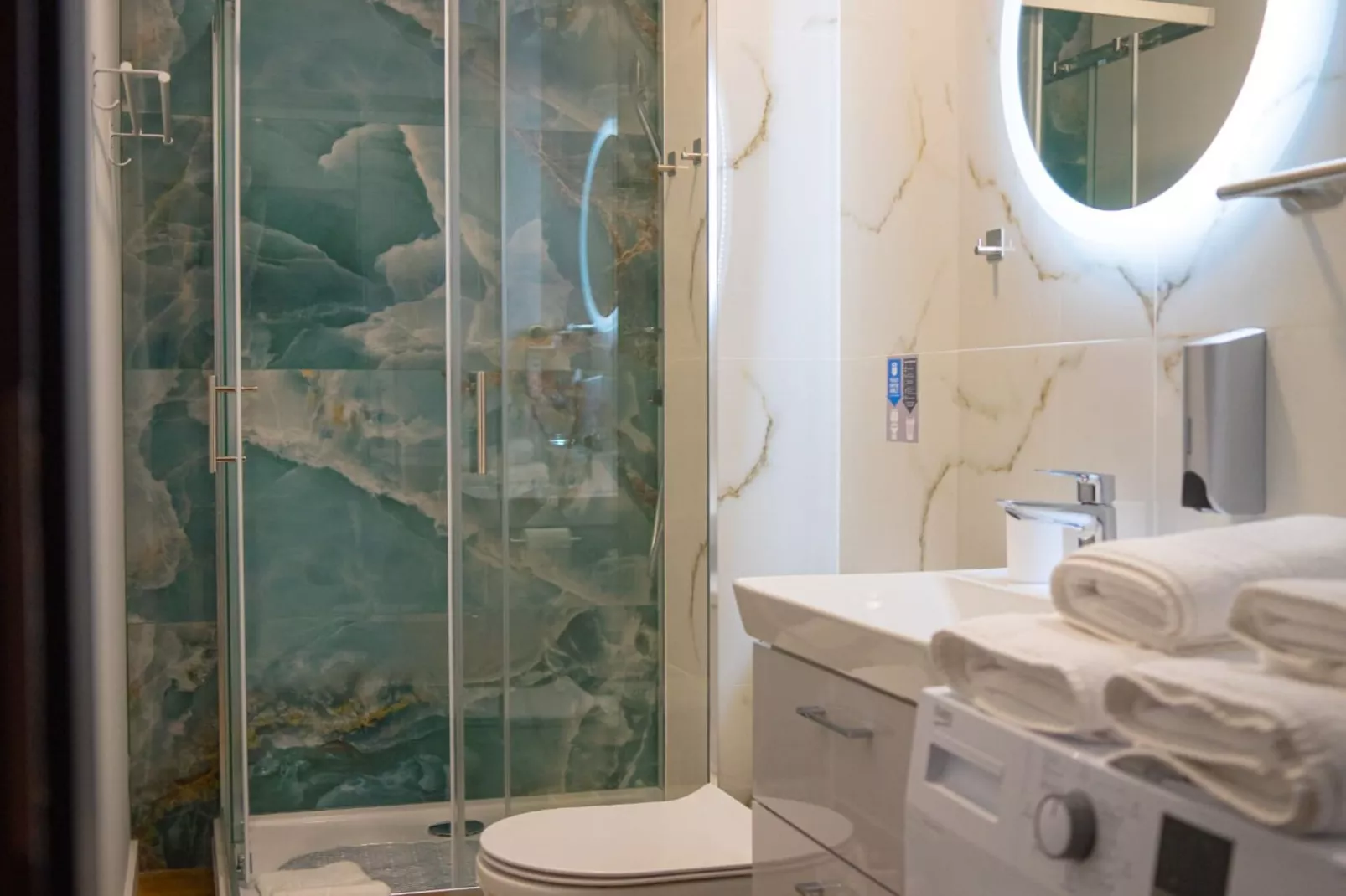 Studio Standard (A1)-Badkamer