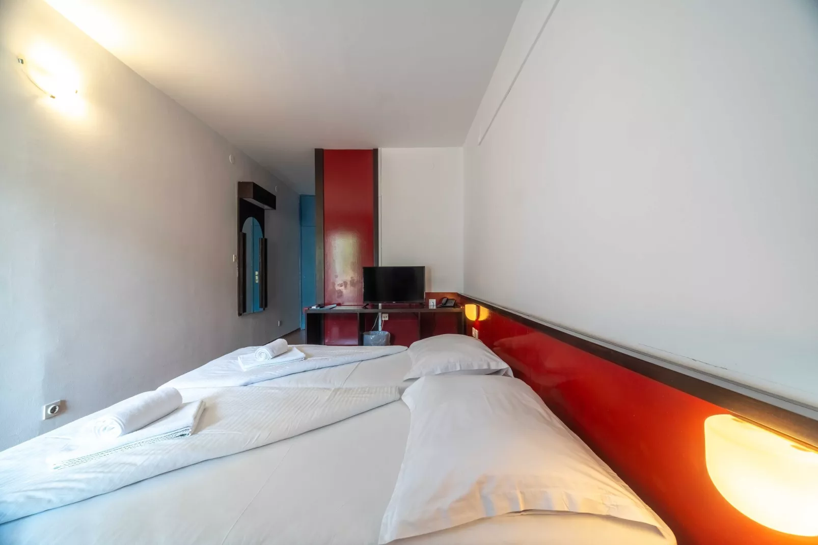 Hotel Issa - Double Room Park View 15 - Niet-getagd
