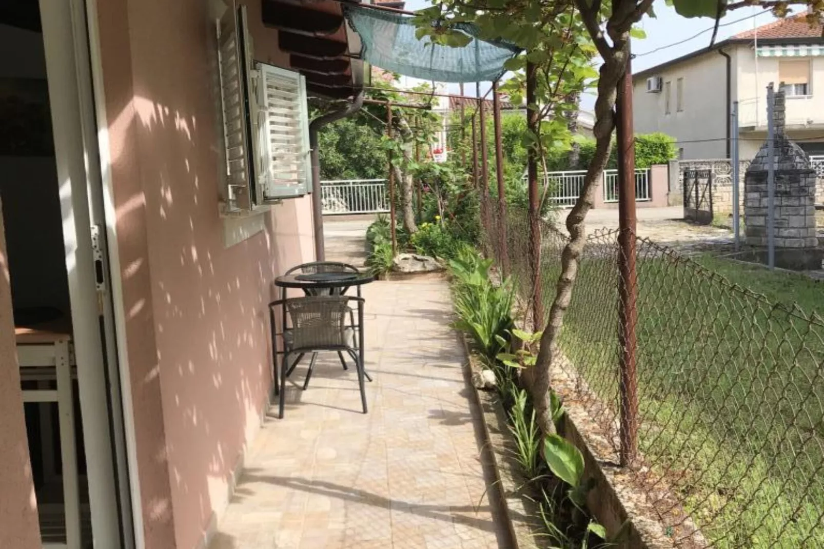 Apartmani Stefanija - Studio With Garden View-Buitenlucht