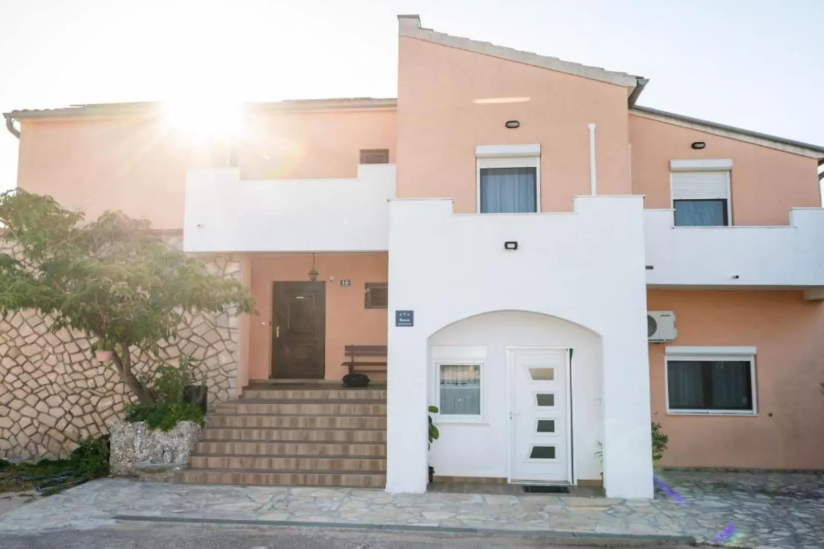 One Bedroom Apartment With Terrace (A1)-Niet-getagd