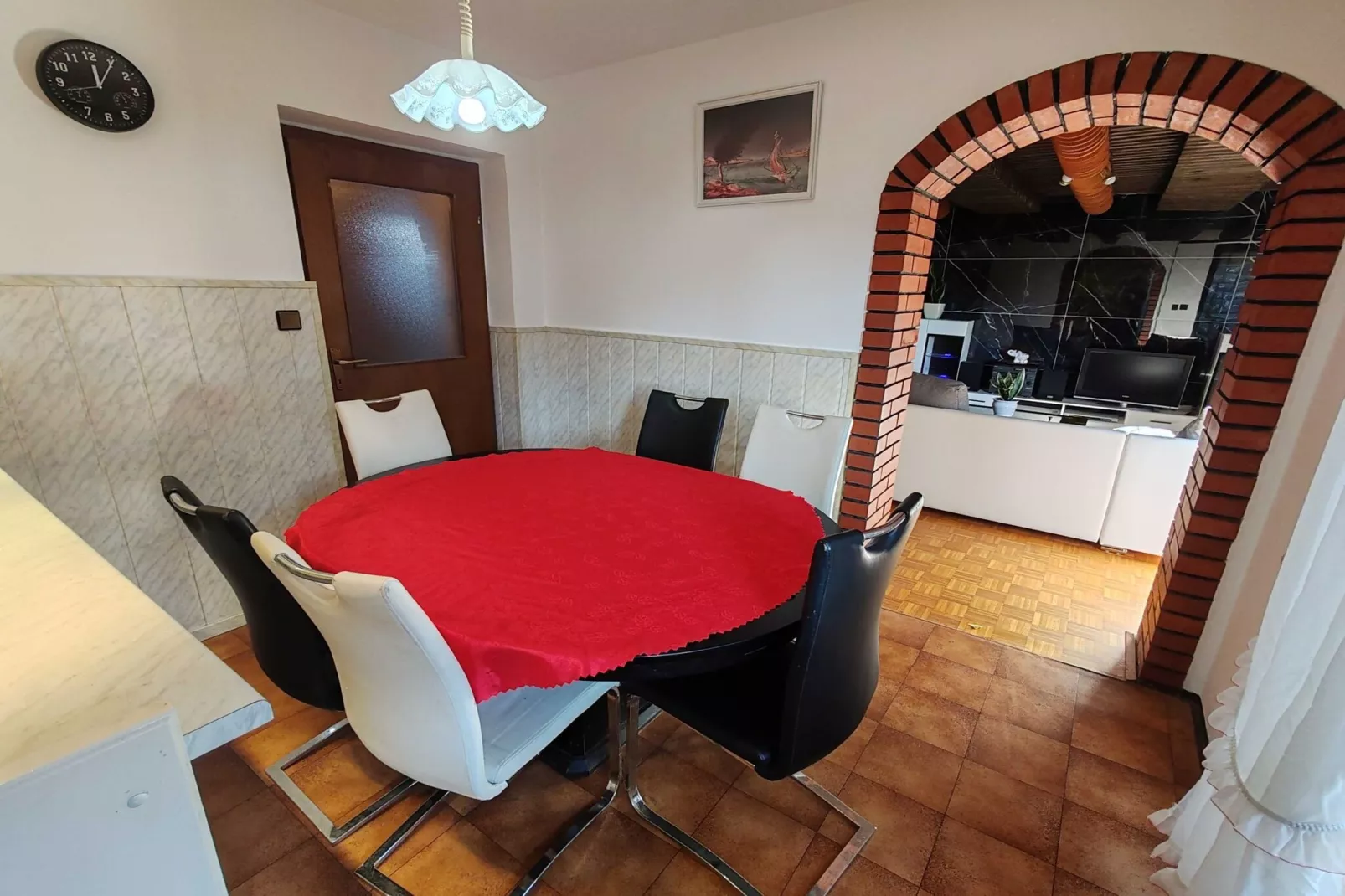 Brezovica Spacious Family-Friendy Apartment - Two Bedroom Apartment with Balcony-Keuken
