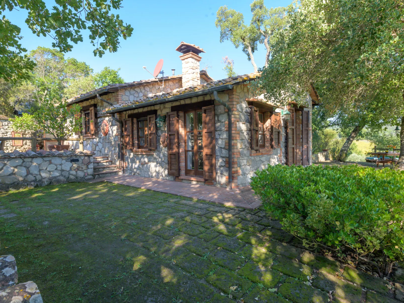 Sottopoggetto-Buiten