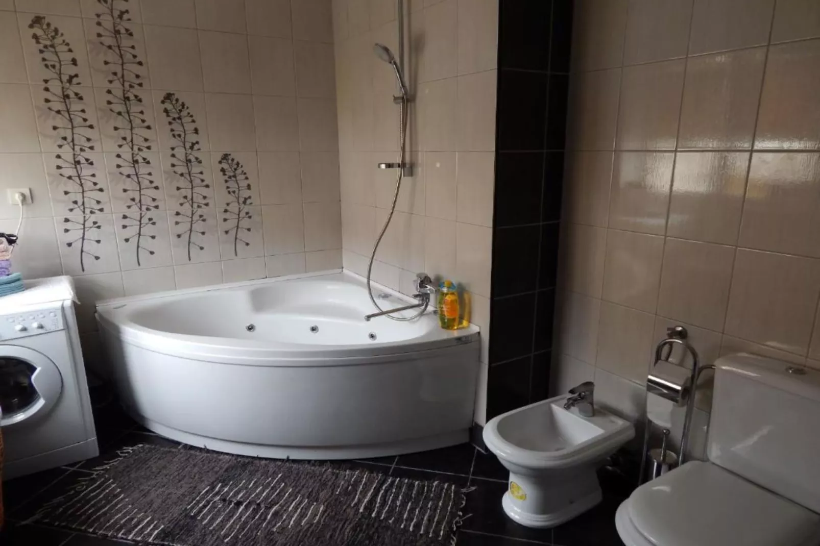 Stunning Beachfront Stay in Herceg Novi - Deluxe One Bedroom Apartment C-Badkamer