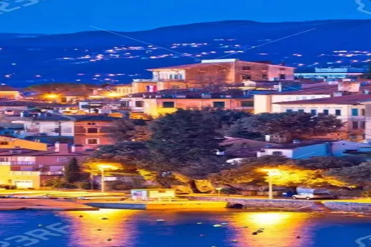 Studio Apartment Sisi - Studio Apartment with Sea View-Sfeer