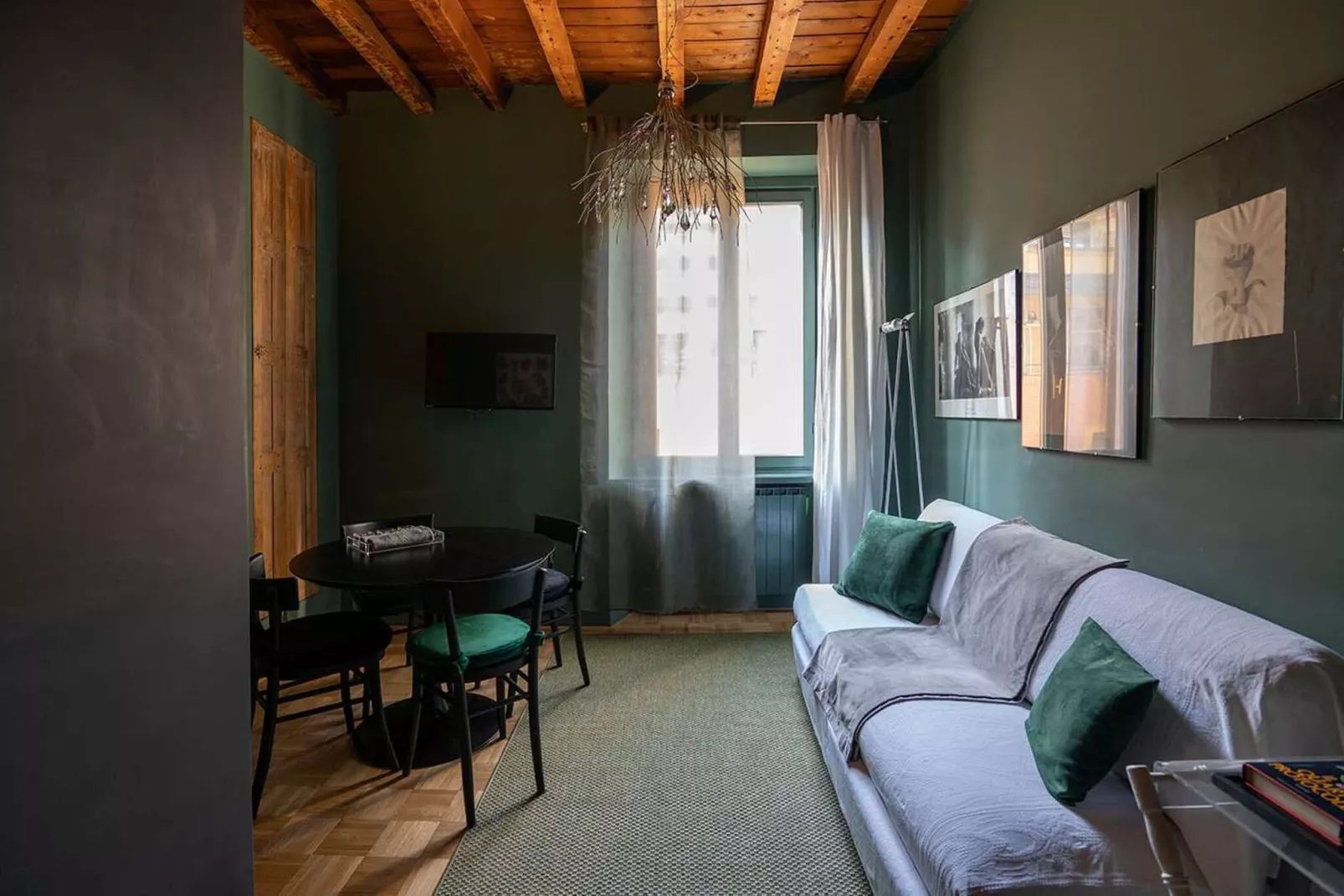 MI Casati 24-Woonkamer