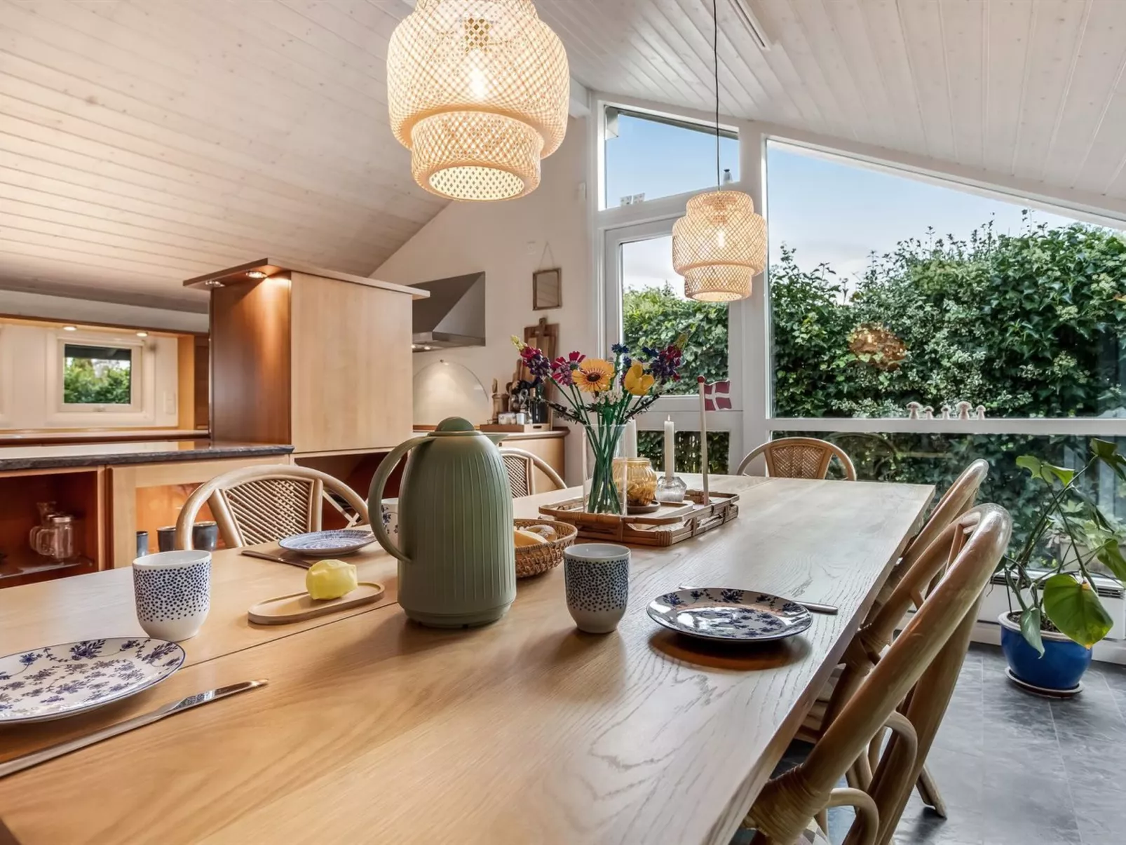 "Lirim" - 400m from the sea-Binnen