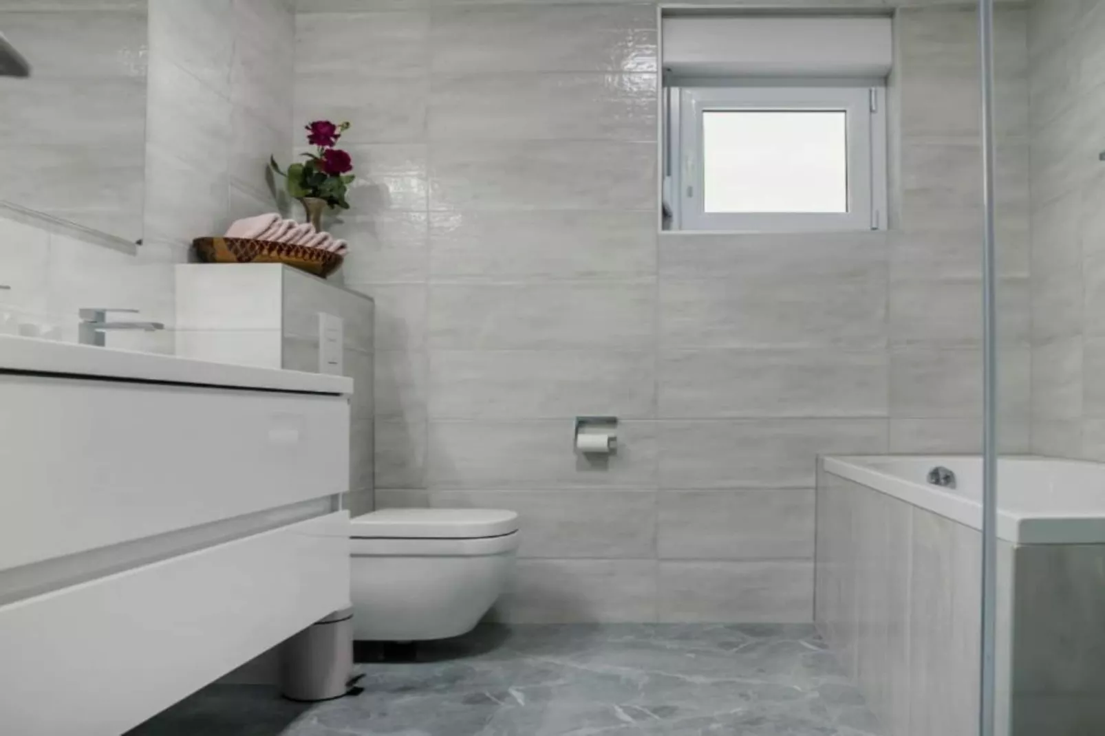 Beautiful Haven Villas - Villa Antonija with Outdoor Pool-Badkamer