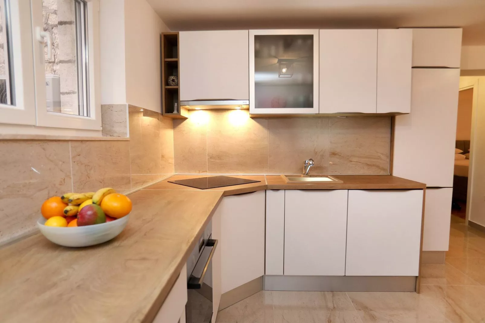 M Apartment Trogir-Keuken