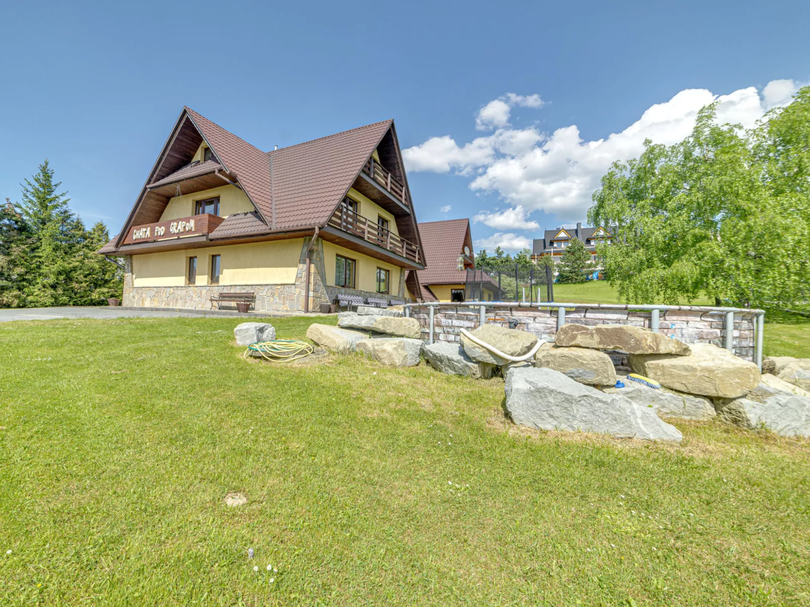 Chata pod Grapom-Buiten