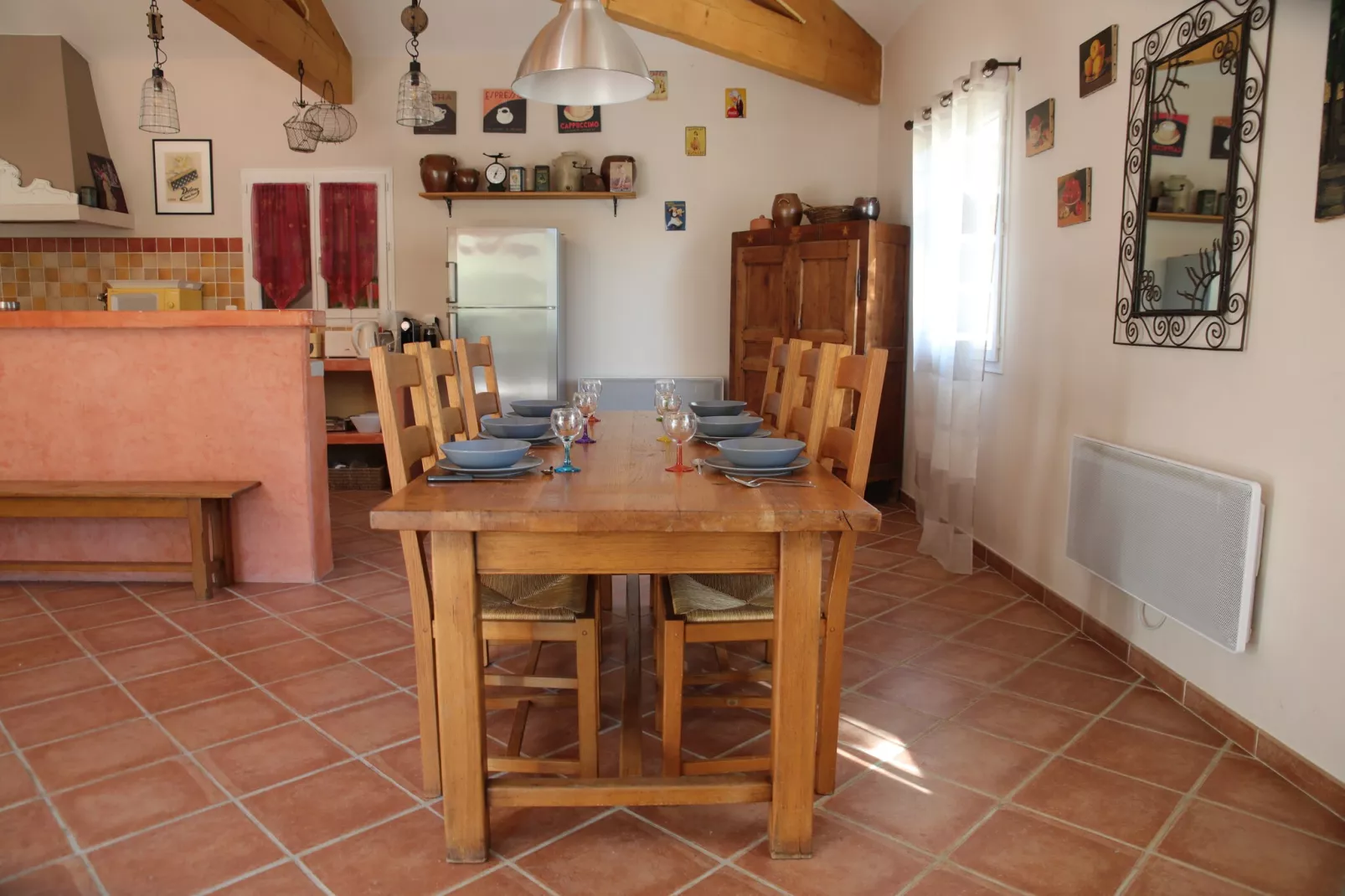 Villa Borie-Eetkamer