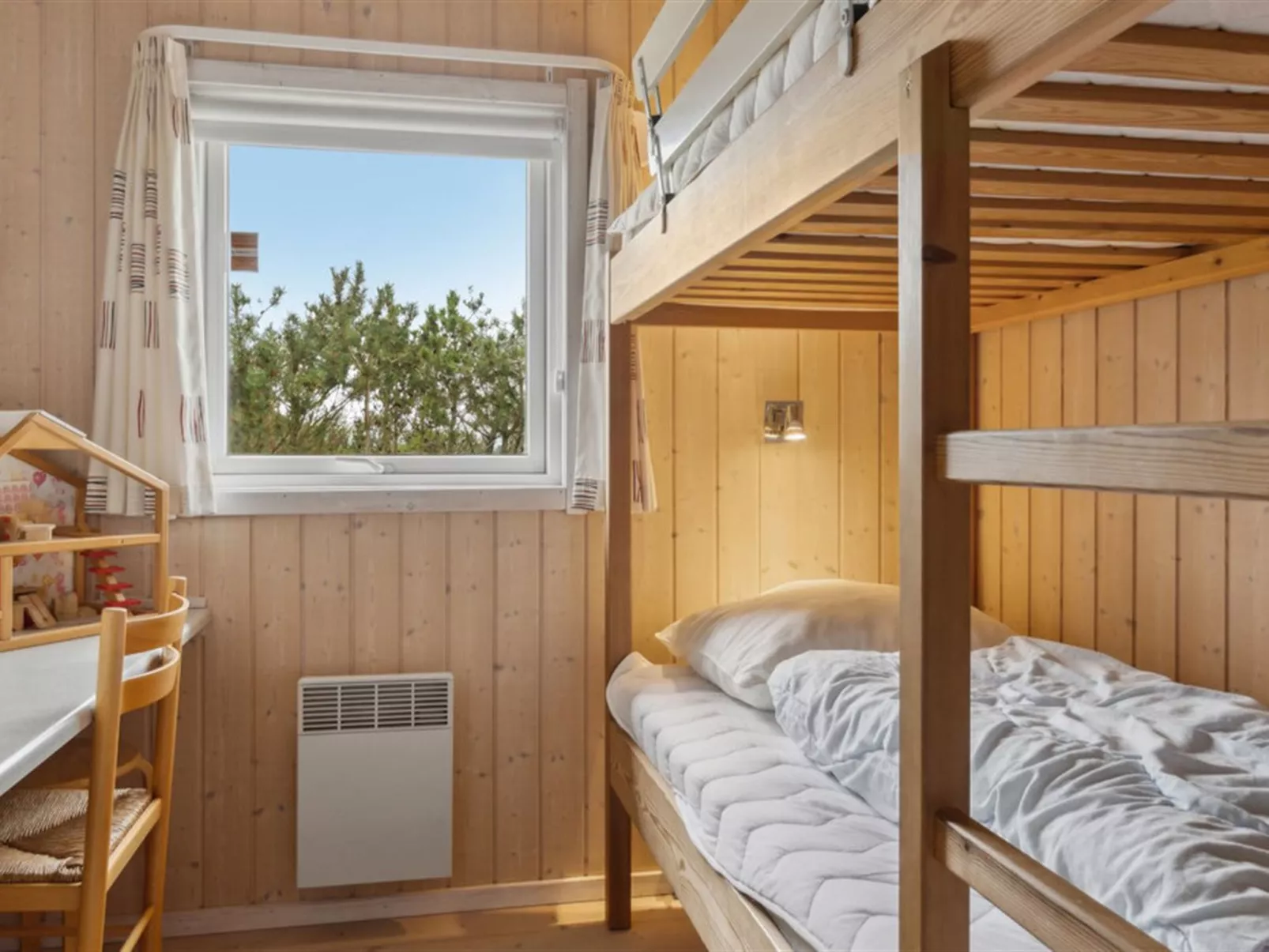 "Galin" - 210m to the fjord-Binnen