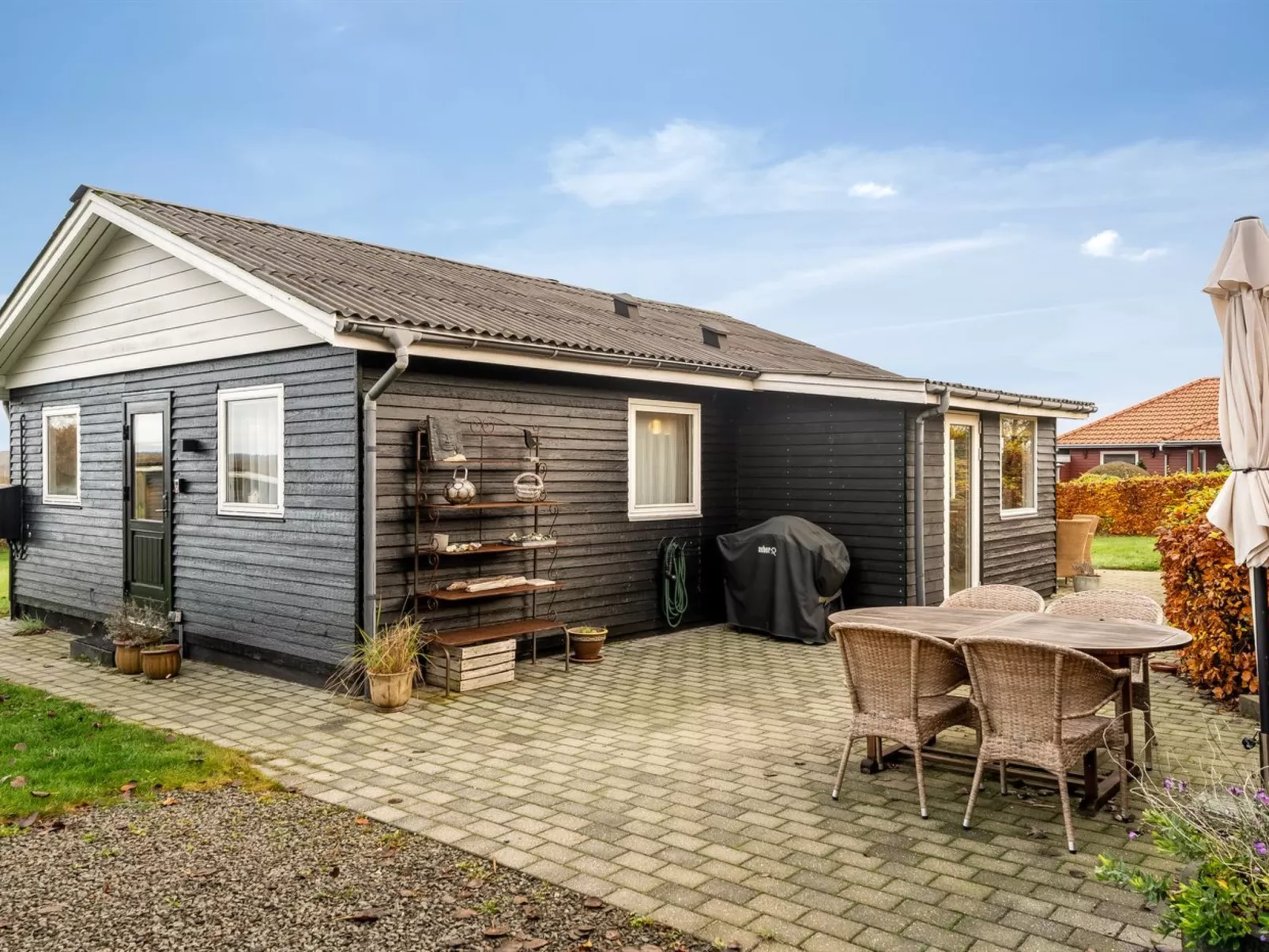 "Hjalma" - 250m to the fjord-Buiten