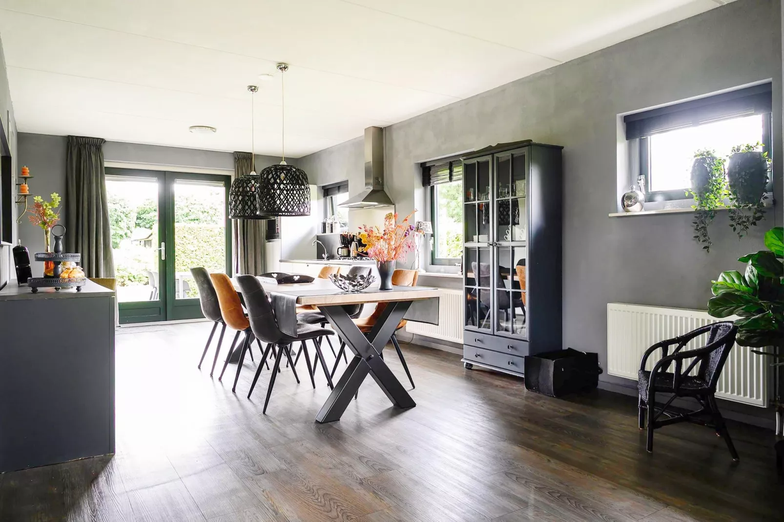 6 pers. Vosseberghuis Prestige met buitenspa-Eetkamer