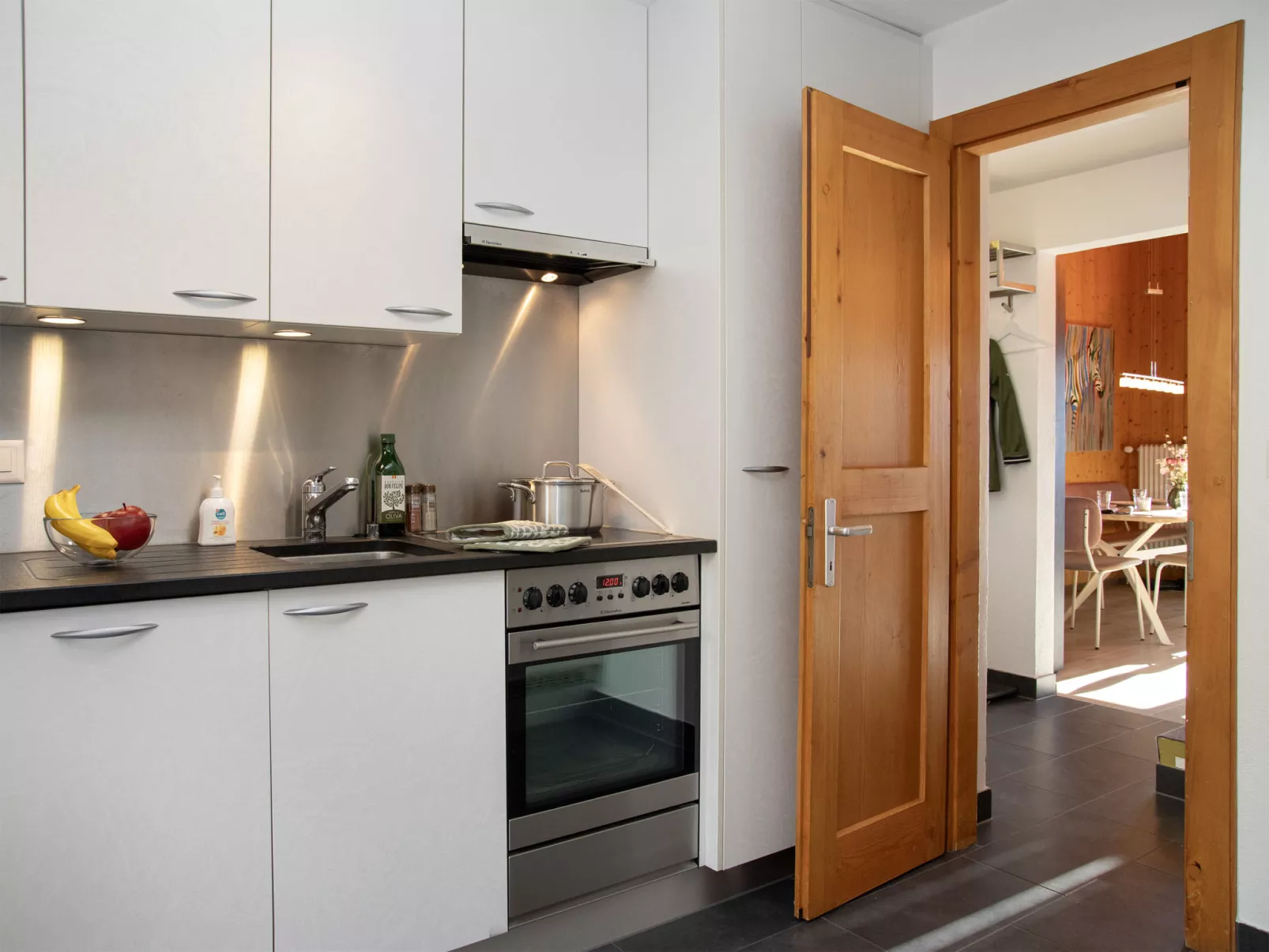 Plein Soleil B 19-Binnen