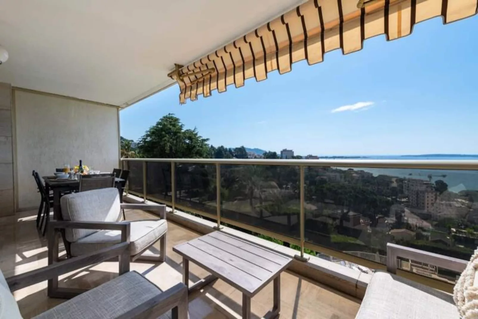 Résidence 3p Vue Mer, Piscine &ndash; Cannes Croix Des Gardes-Niet-getagd