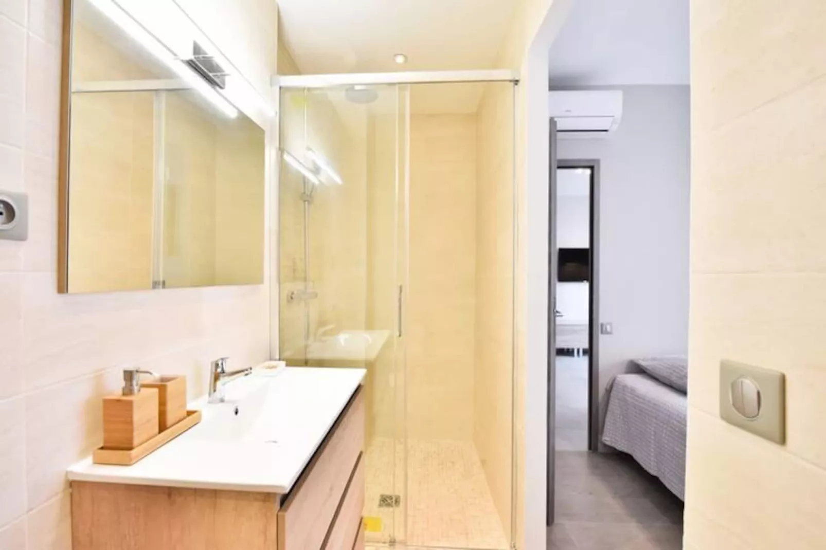 Résidence 3p En Plein C&oelig;ur De Cannes, &agrave; 2min De La Croisette-Niet-getagd