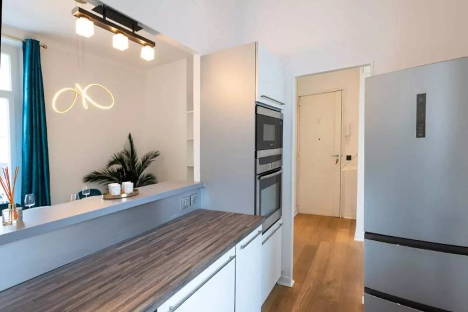 Résidence 3p Moderne Avec Terrasse En Plein Coeur De Cannes-Niet-getagd