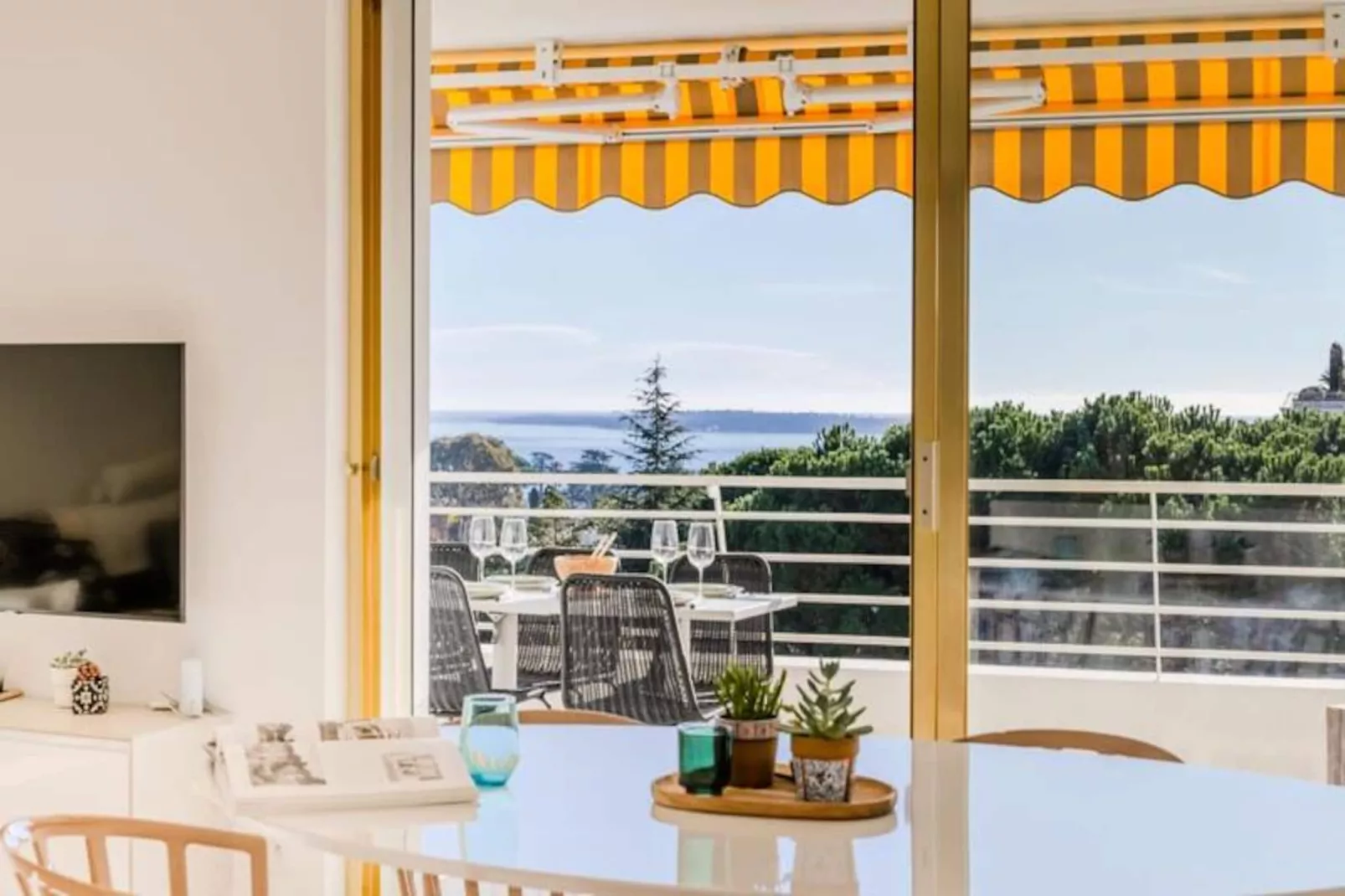 Résidence 4p De 96m&sup2; Sur Les Hauteurs De Cannes-Niet-getagd