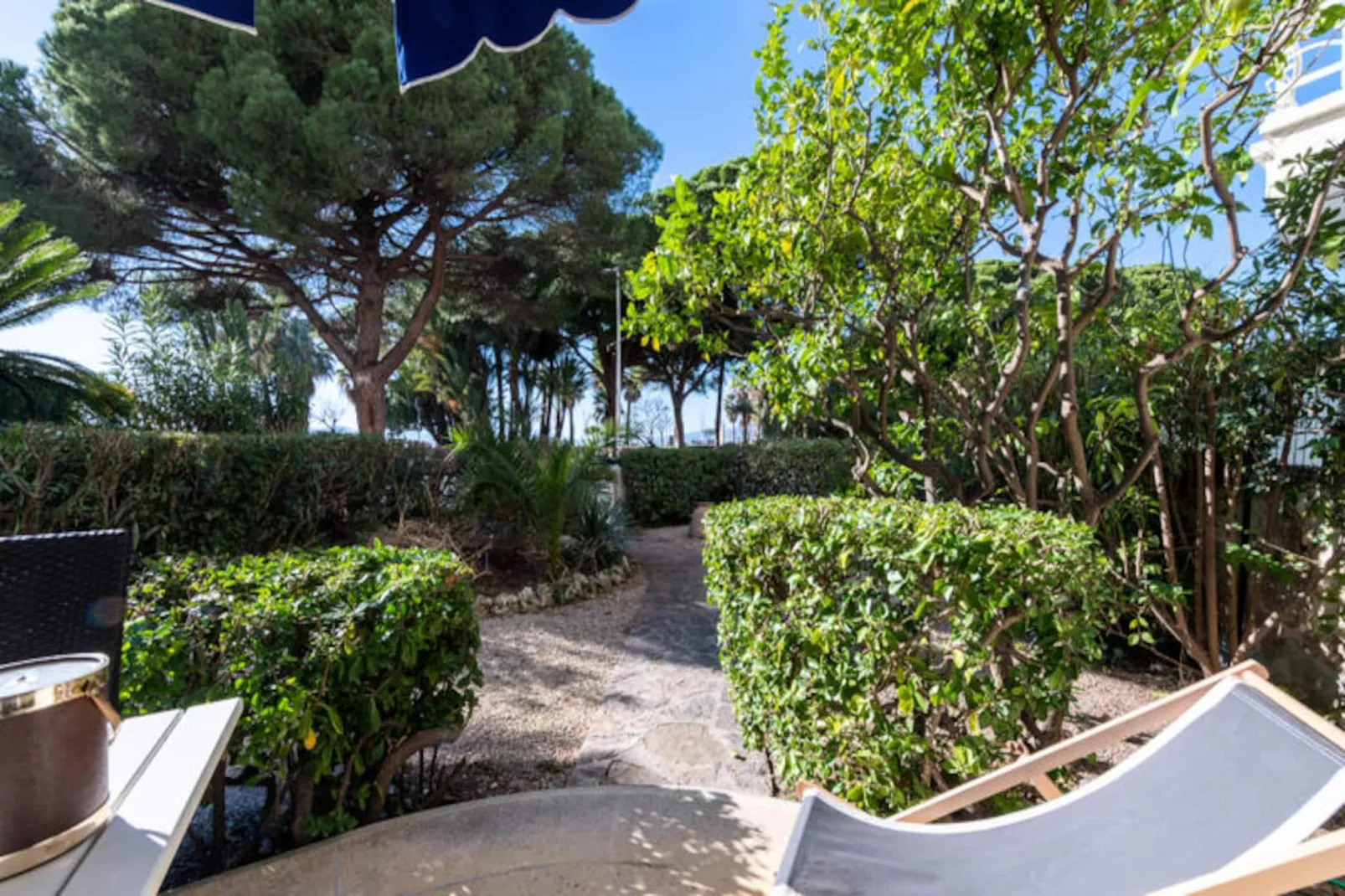 Résidence Rez-de-jardin Croisette Vue Mer Avec Garage-Niet-getagd