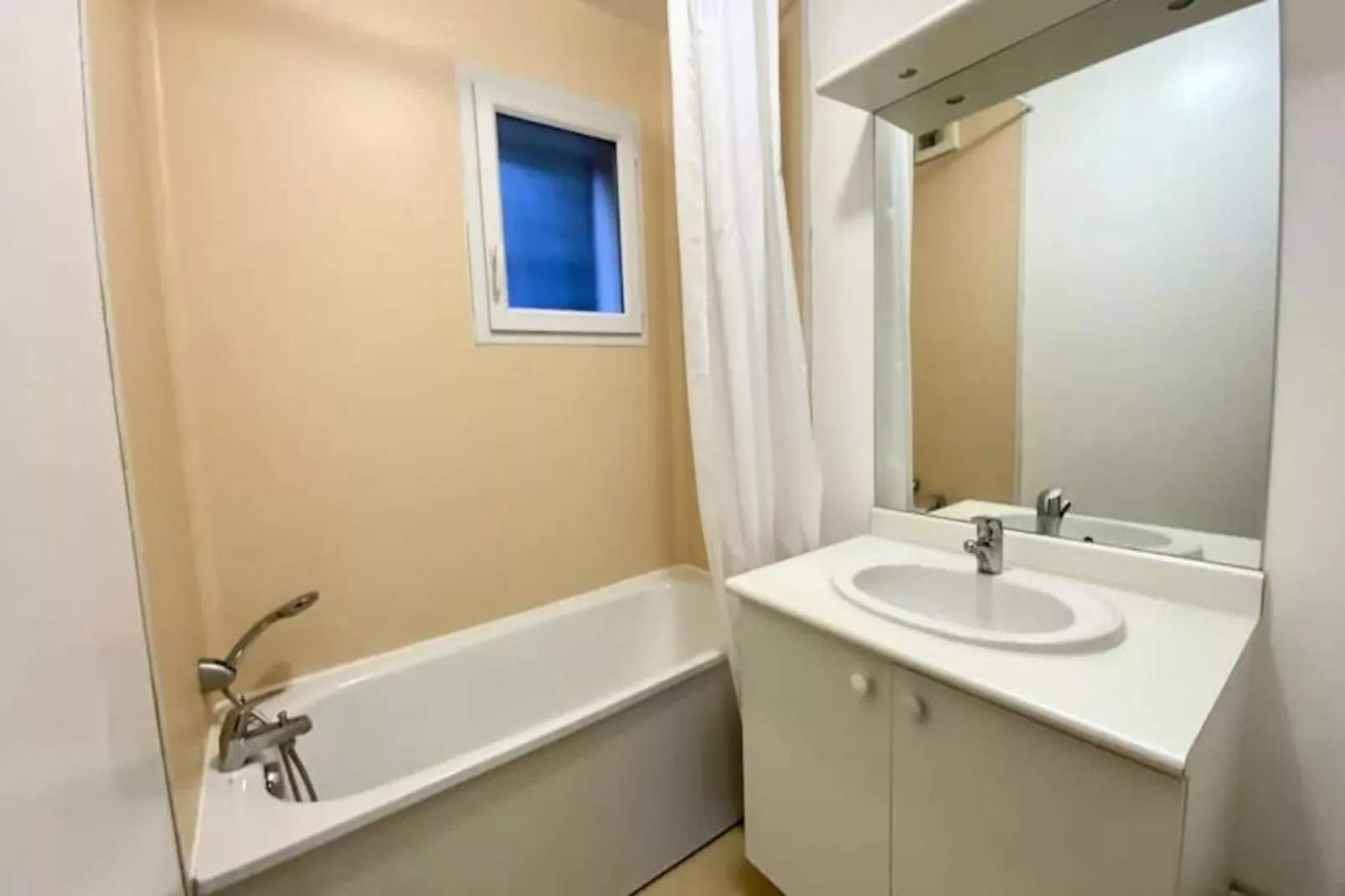 Résidence Les Na&iuml;ades G34 - 2 Chambres Pour 5 Personnes !-Niet-getagd