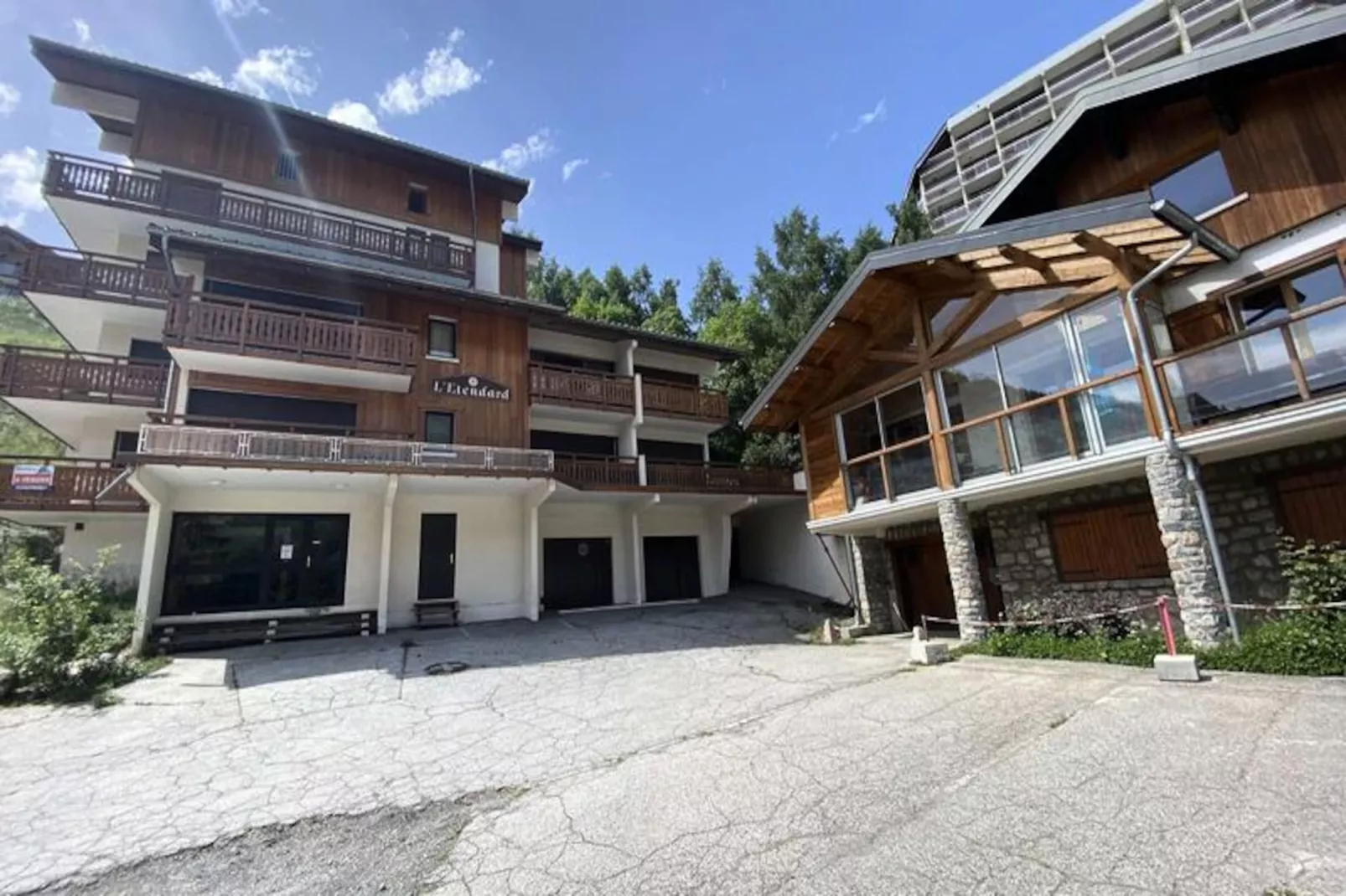 Résidence Etendard - Niet-getagd