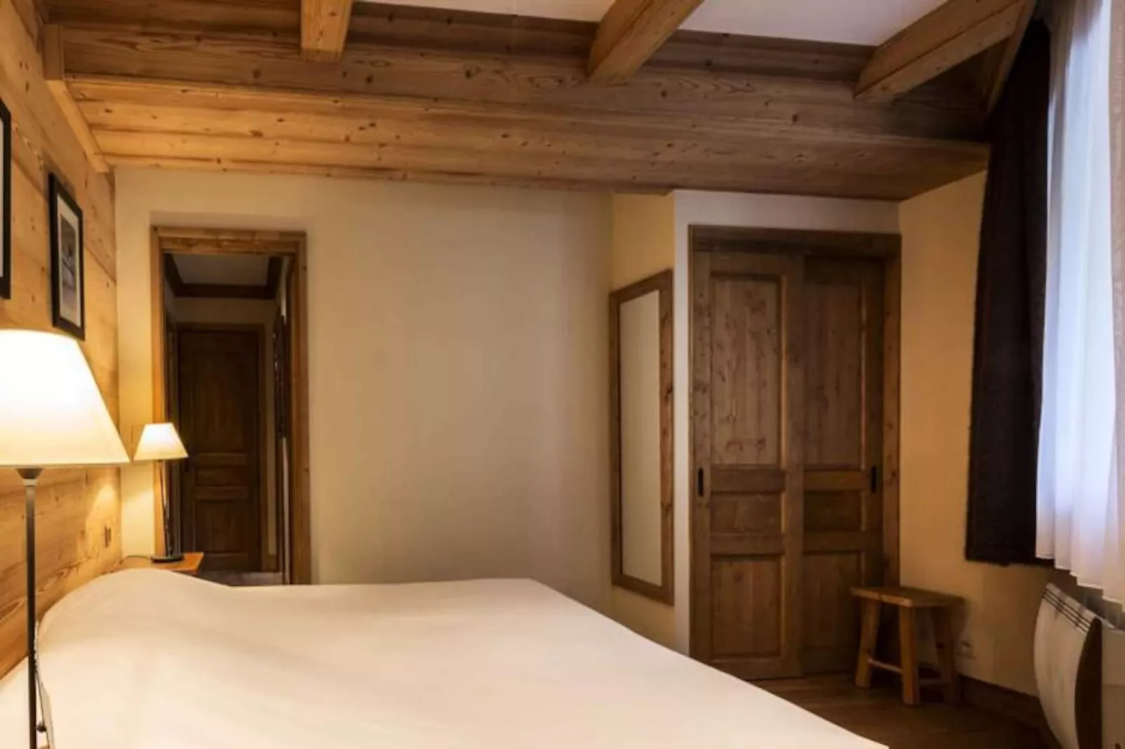 Résidence Aquila-Niet-getagd