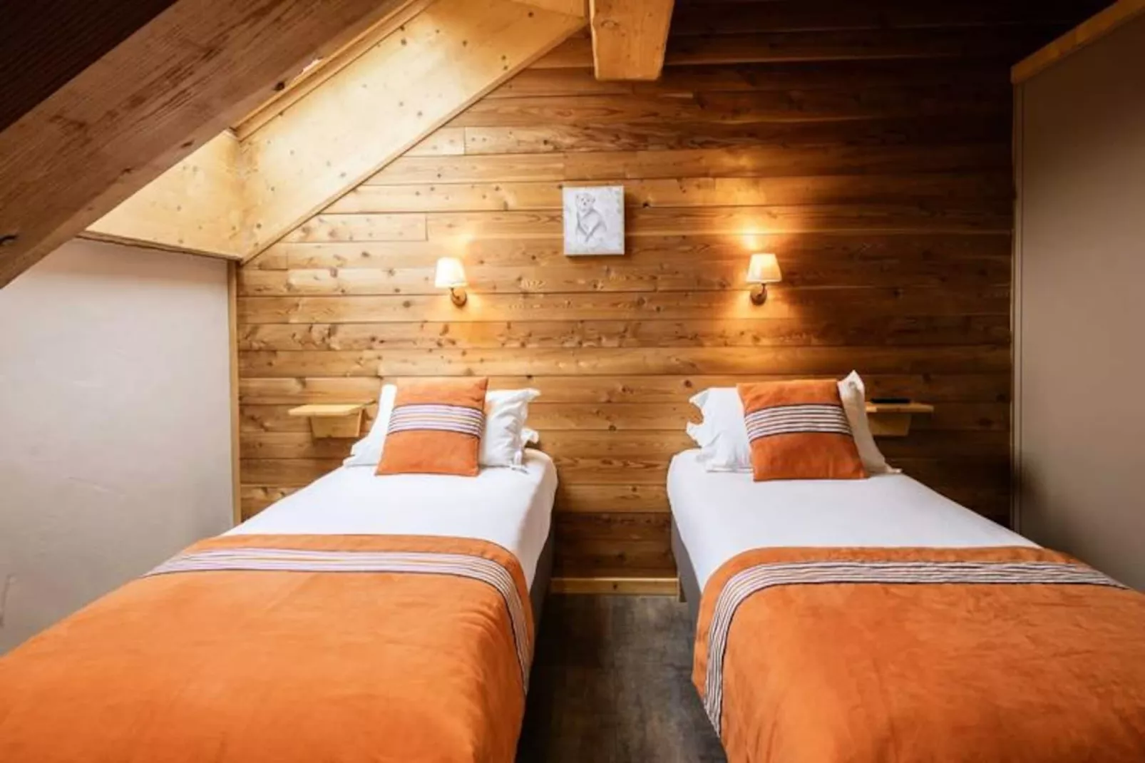 Les Chalets D'adrien-Niet-getagd