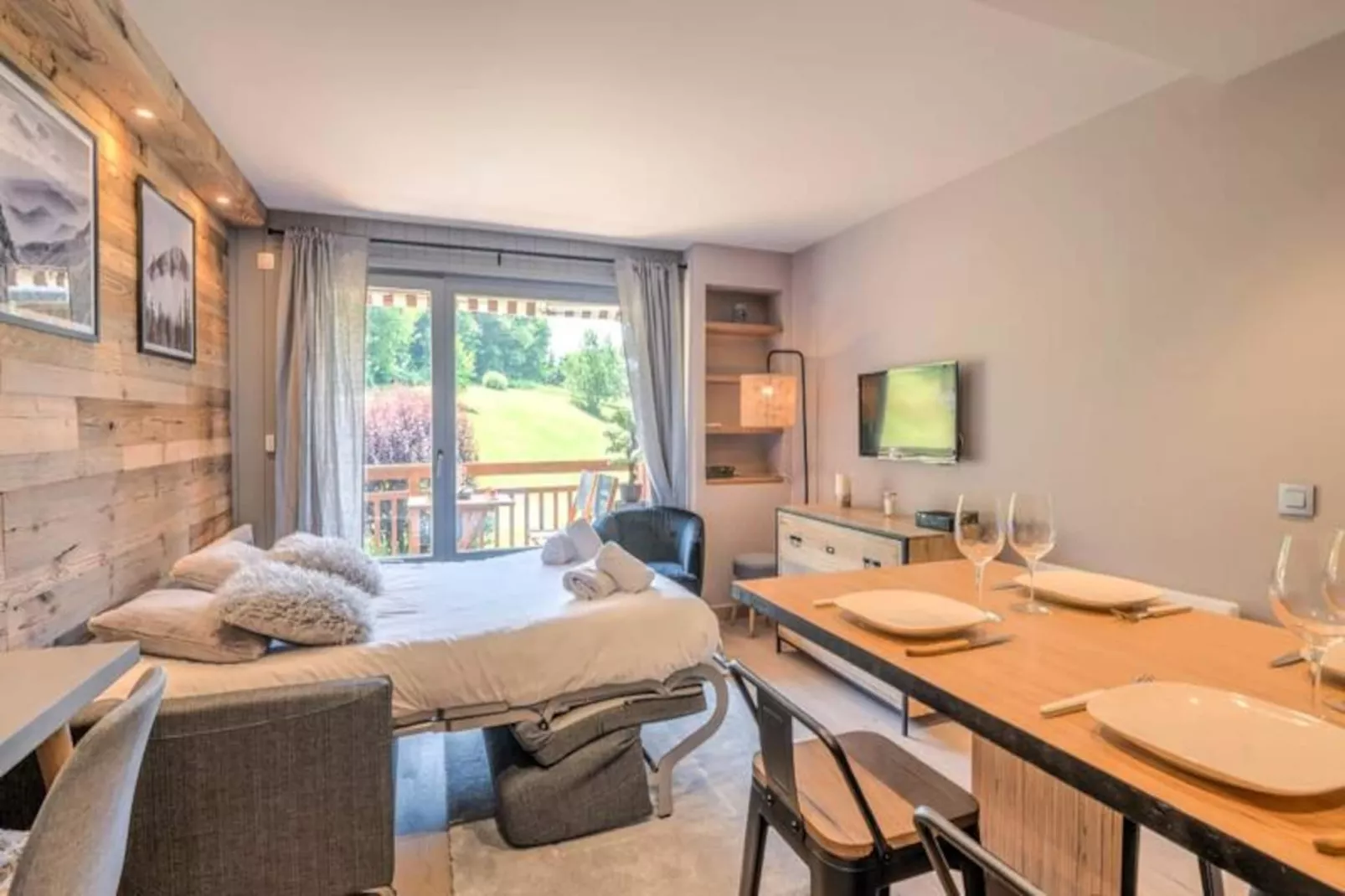 Appartement Le Clos De Rochebrune --Niet-getagd