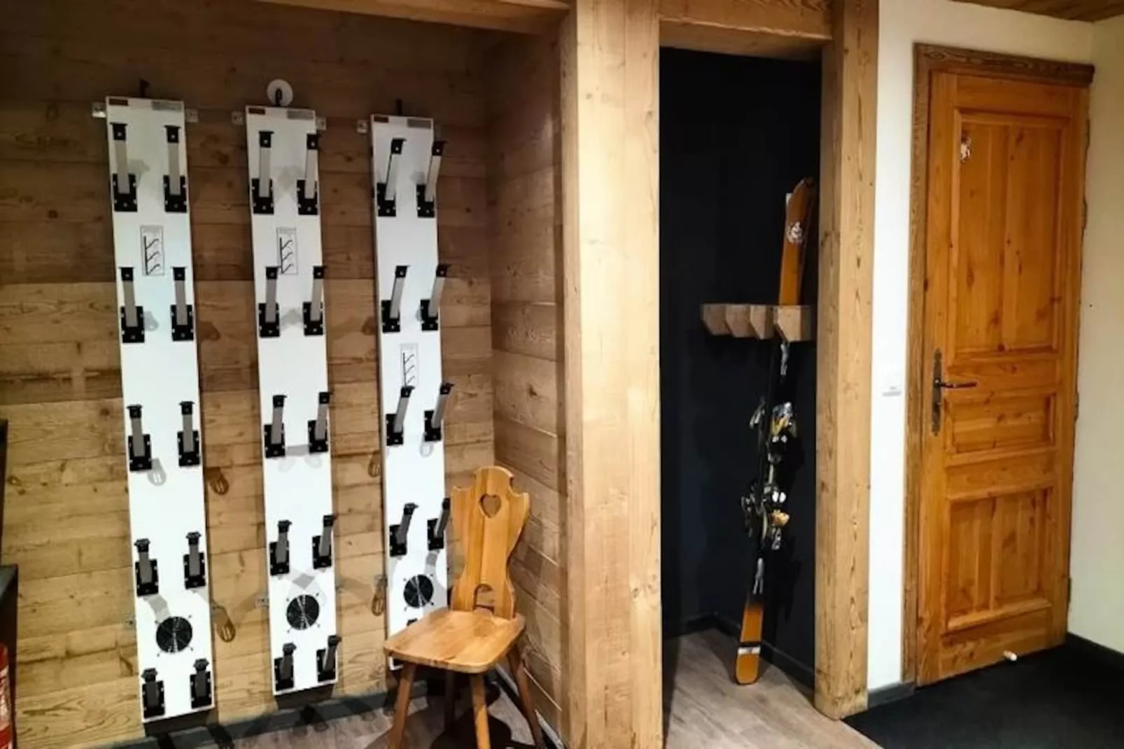 Chalet De Mon Père-Niet-getagd