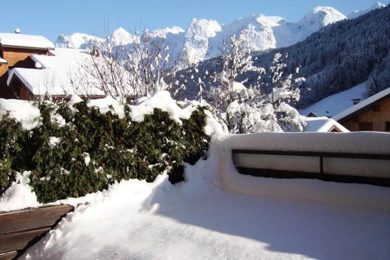 Résidence Cornillon C N°3-Niet-getagd