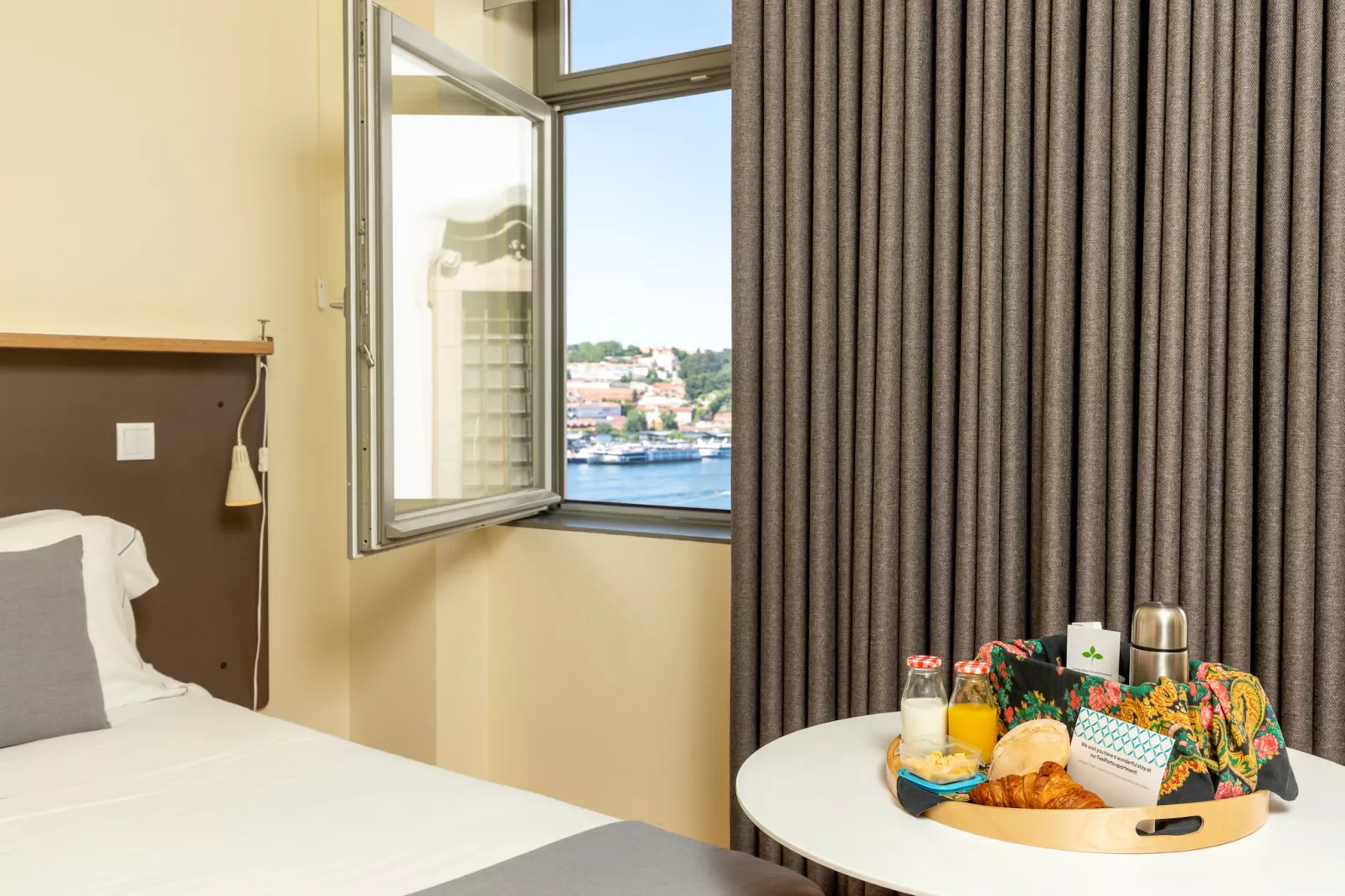 Feel Porto Codeçal Studio 1.2-Slaapkamer