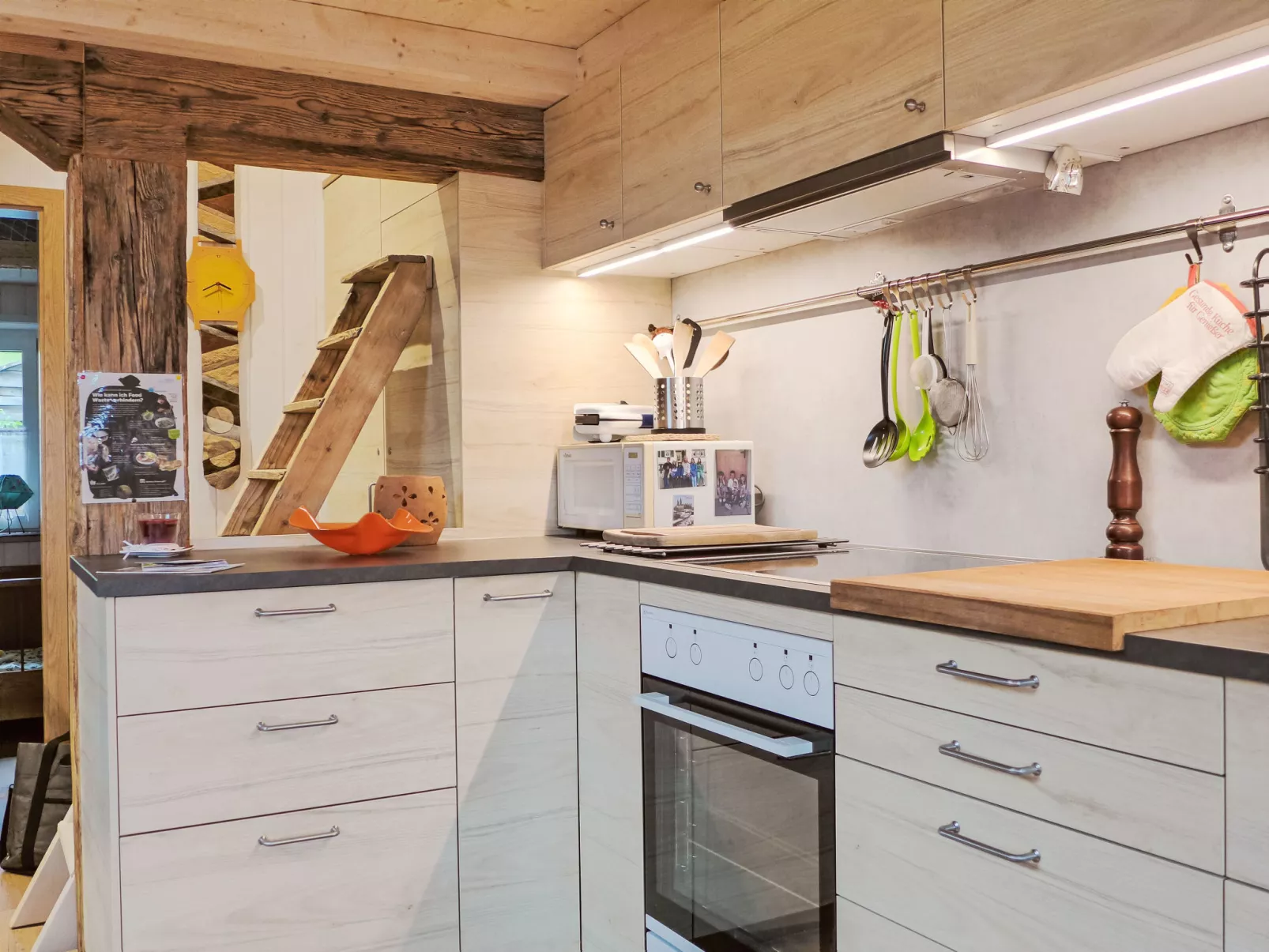 Beim Thor Gross-Binnen