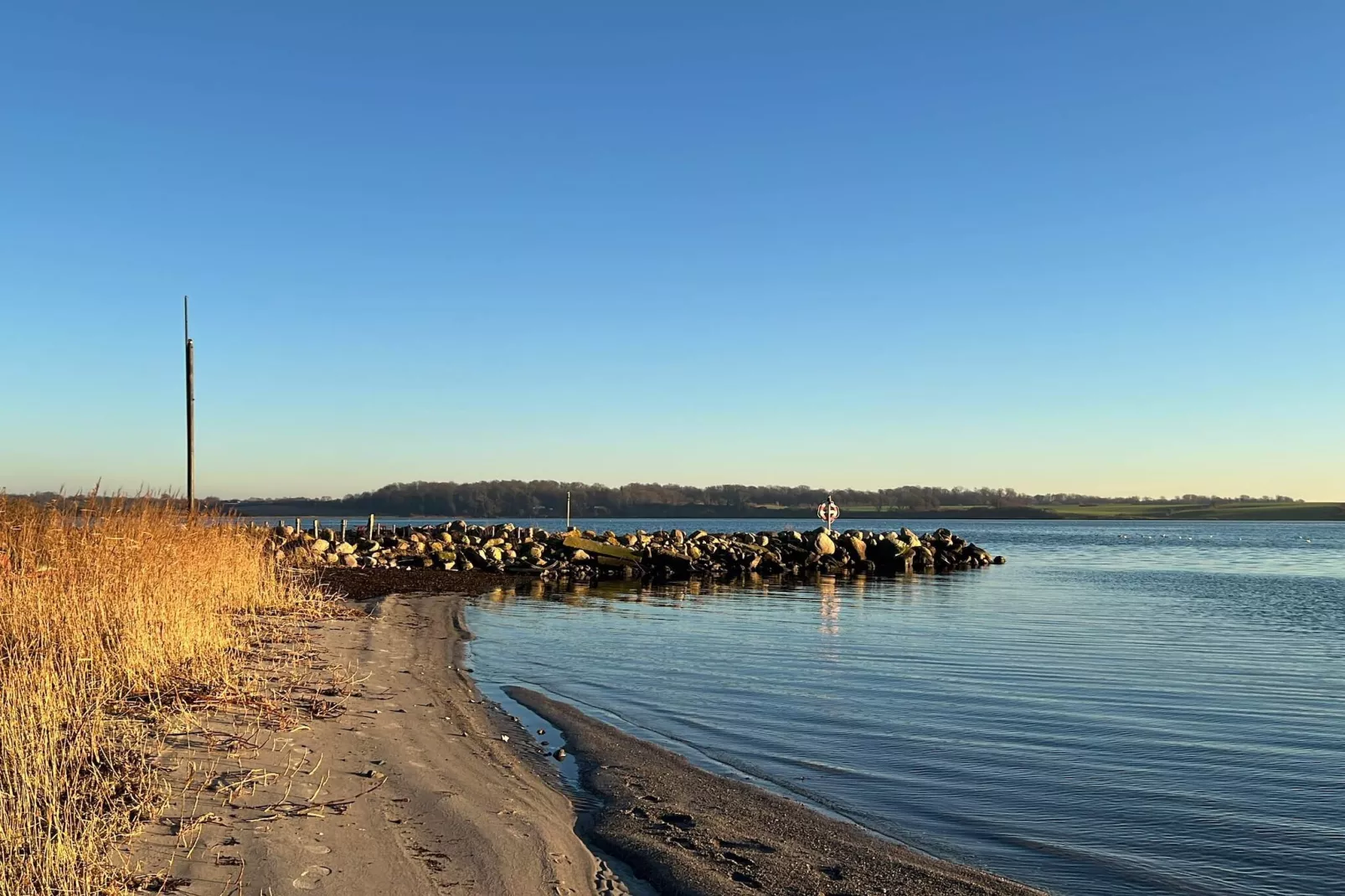 Betoverend huisje in Oksbol Oase-By Traum-Waterzicht